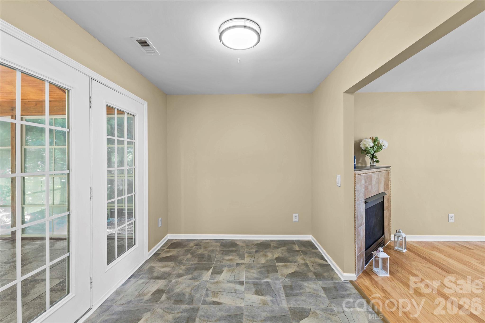 8119 Poplar Grove Circle Property Photo 17