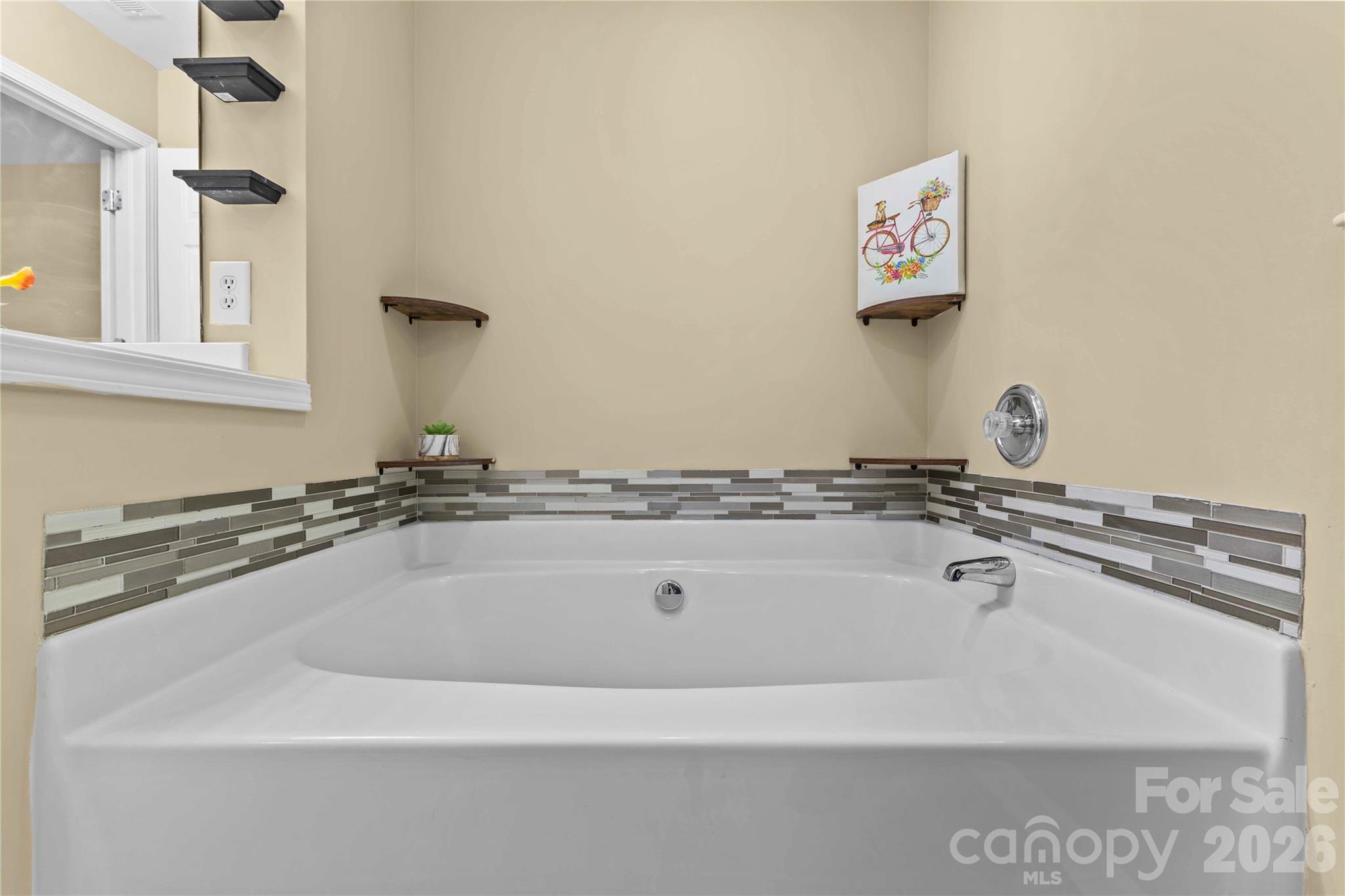 8119 Poplar Grove Circle Property Photo 27