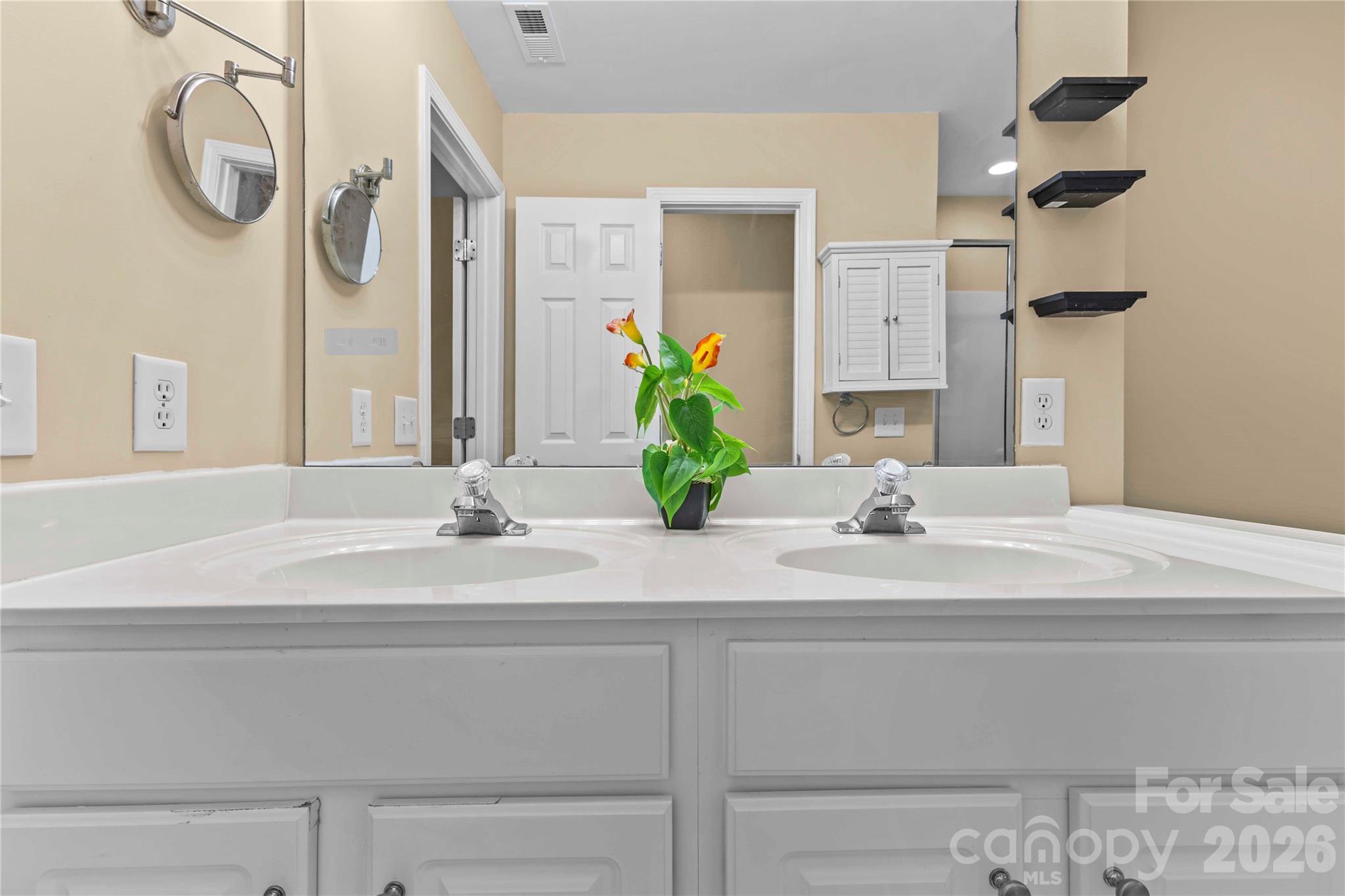 8119 Poplar Grove Circle Property Photo 32