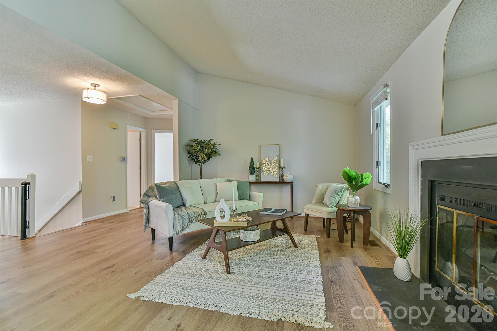 63 Hollybrook Drive Property Photo 4
