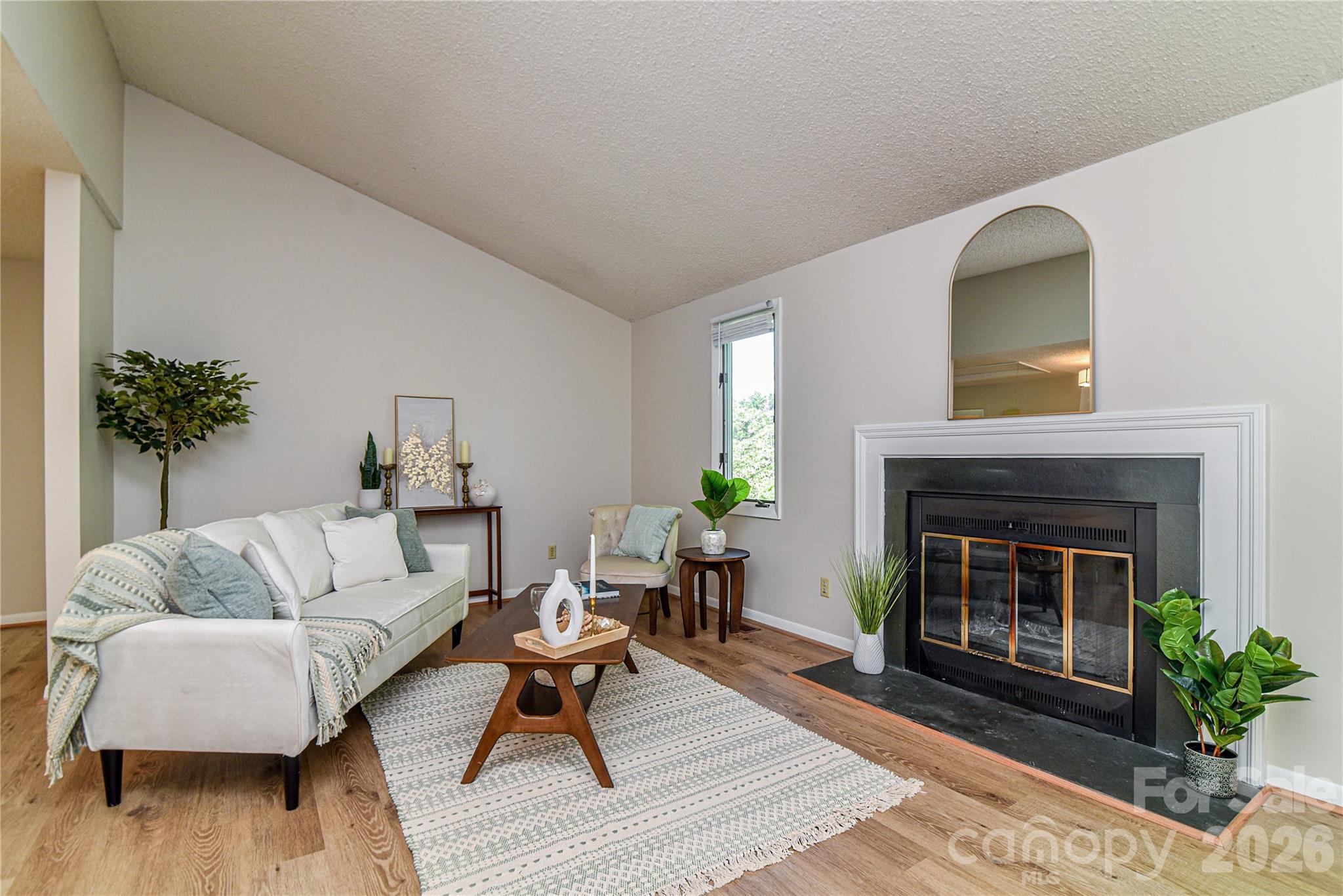 63 Hollybrook Drive Property Photo 6