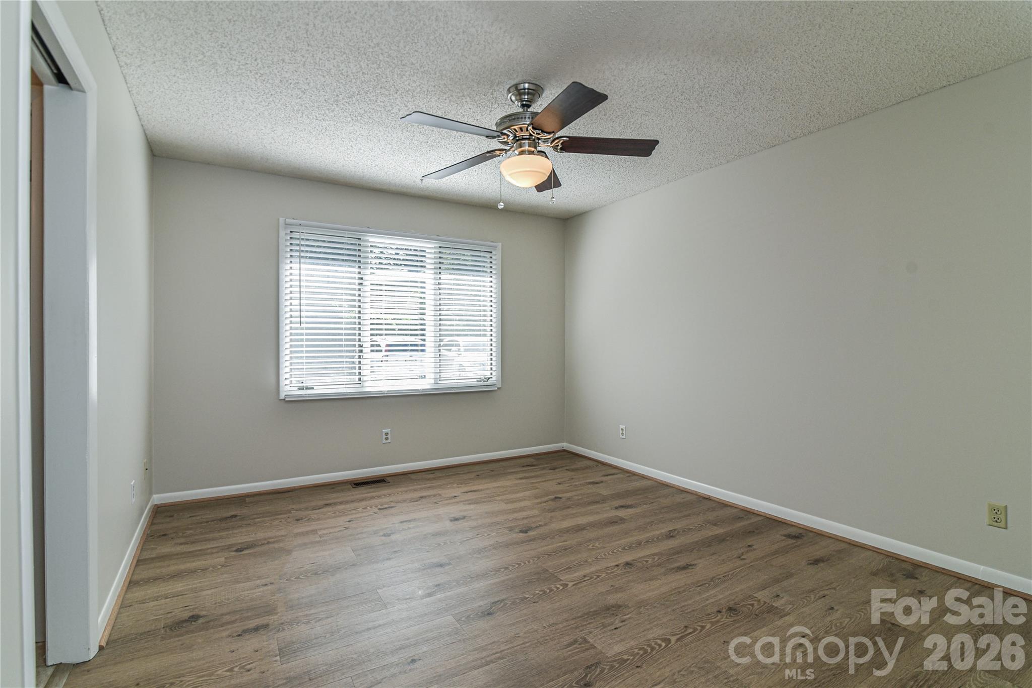 63 Hollybrook Drive Property Photo 13