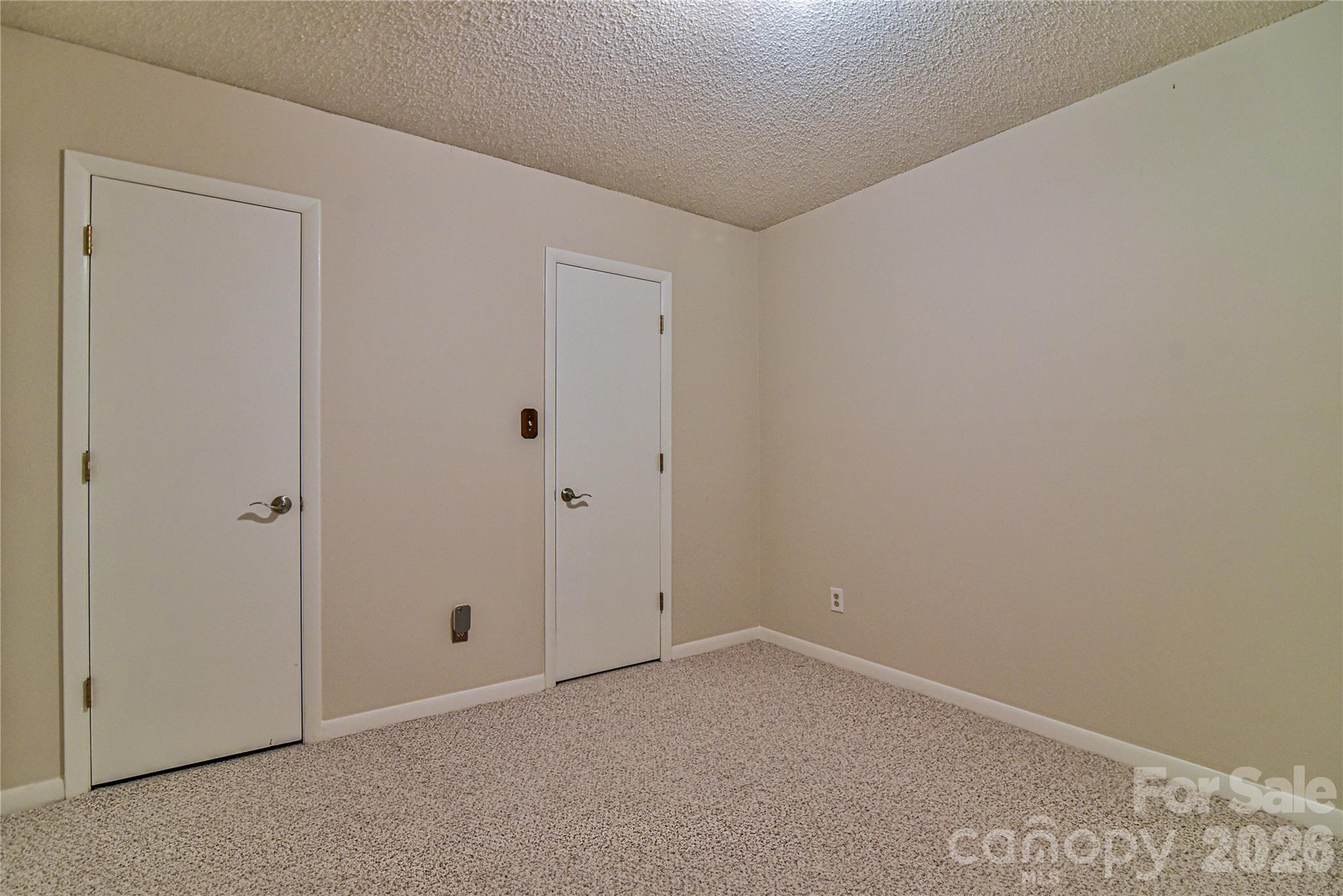 63 Hollybrook Drive Property Photo 29