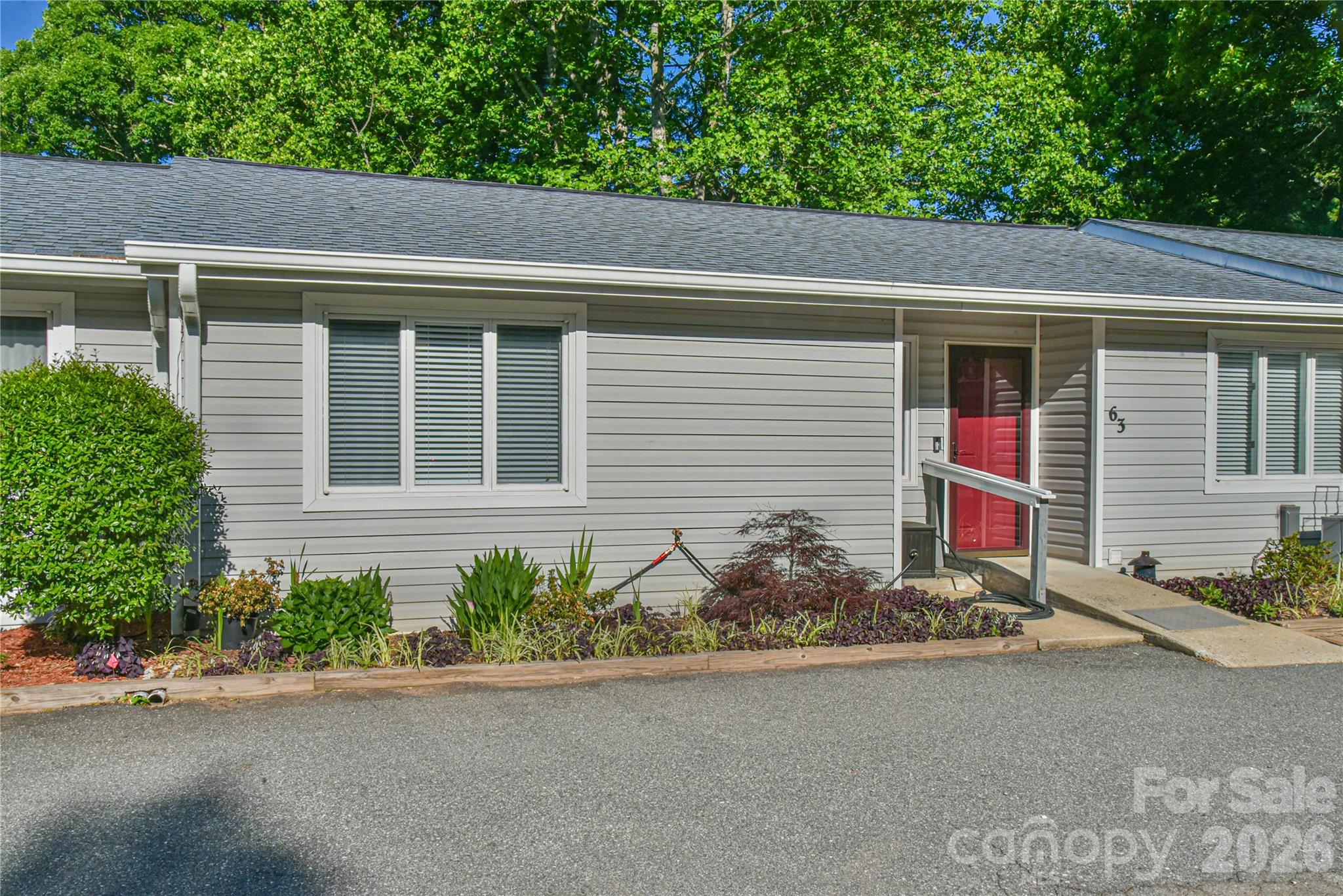 63 Hollybrook Drive Property Photo 33