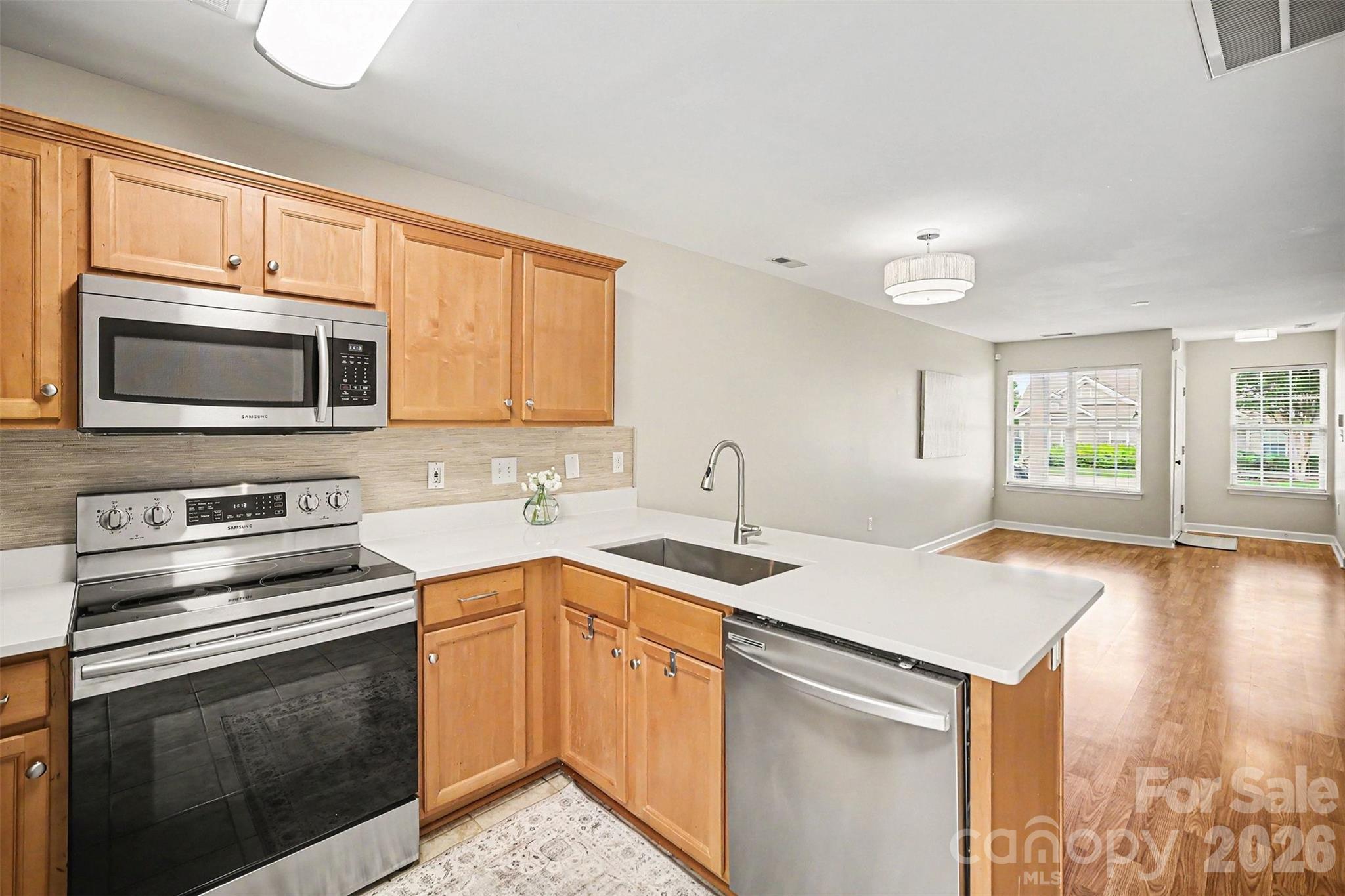 1210 Sheldon Brook Lane Property Photo 4