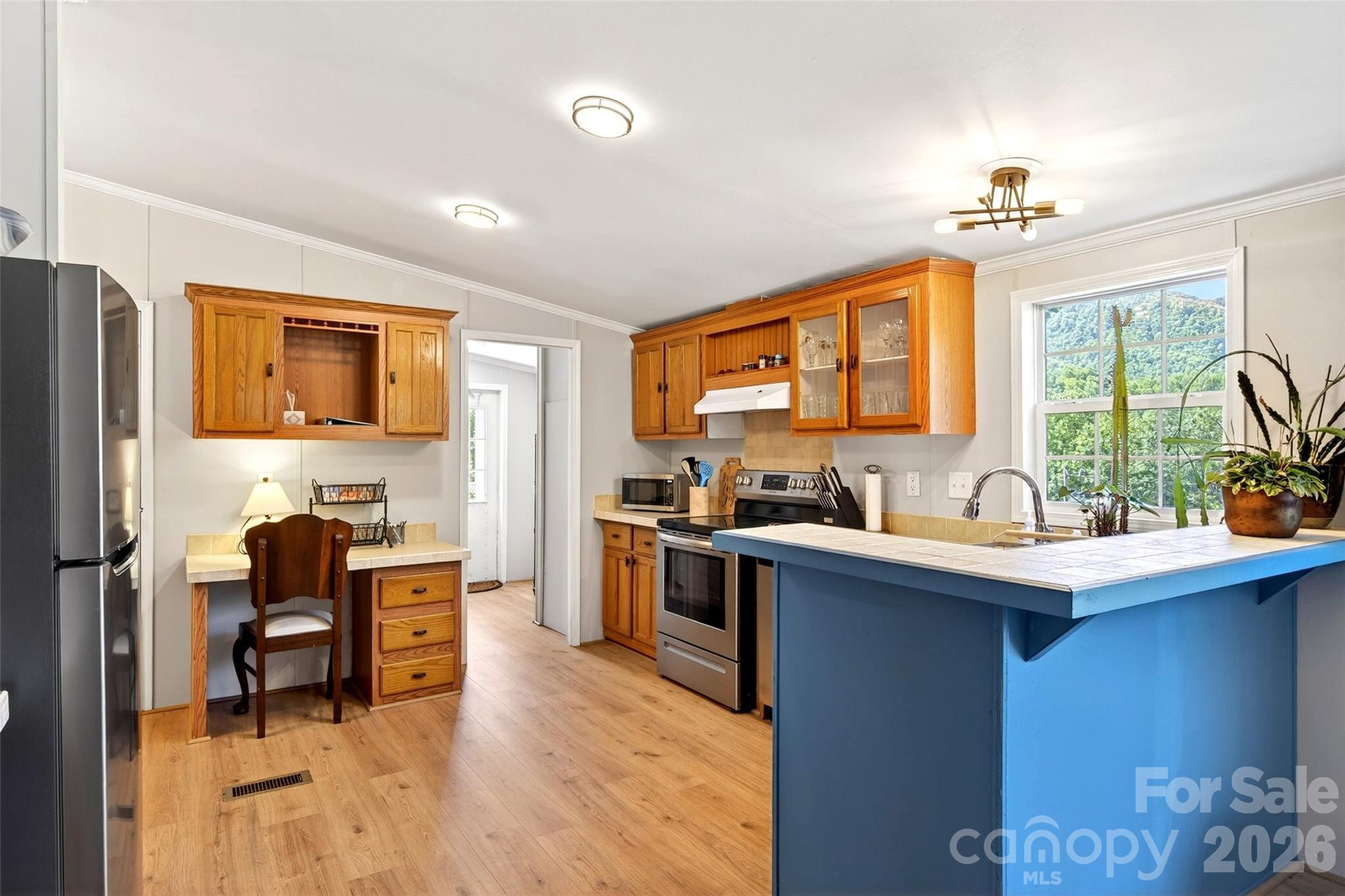 298 Wolf Crossing Property Photo 19