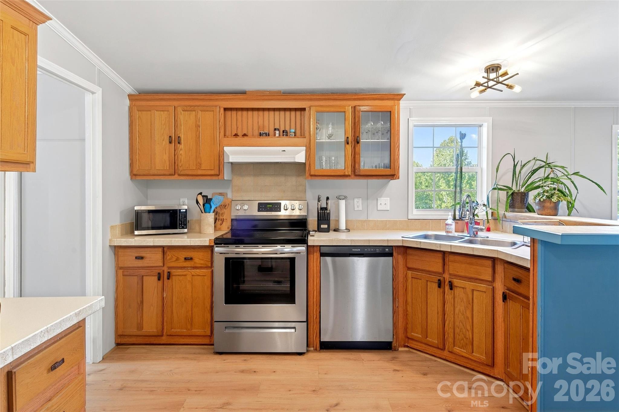 298 Wolf Crossing Property Photo 21