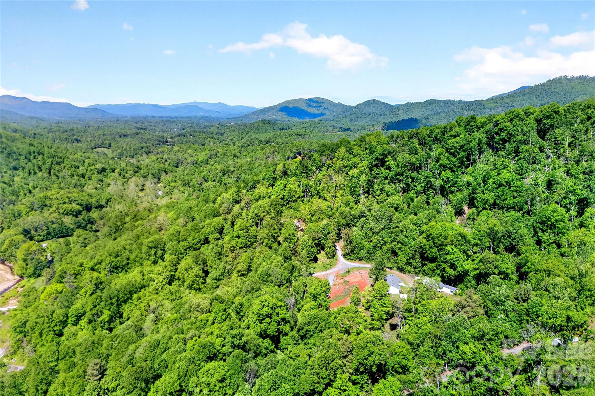 298 Wolf Crossing Property Photo 48