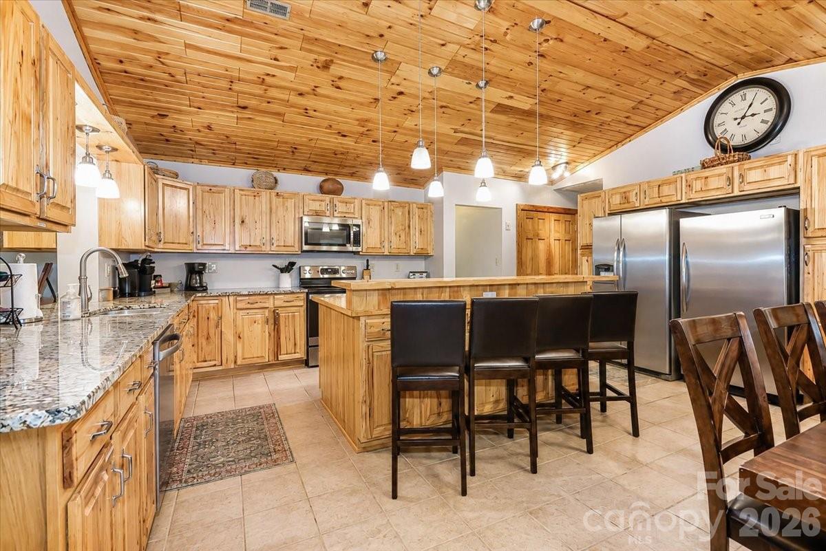 113 Tinker Place Property Photo 12