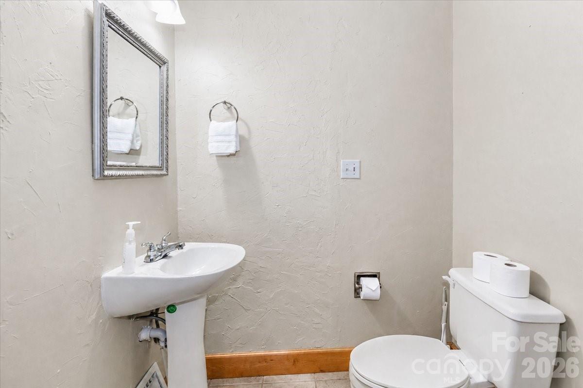 113 Tinker Place Property Photo 20
