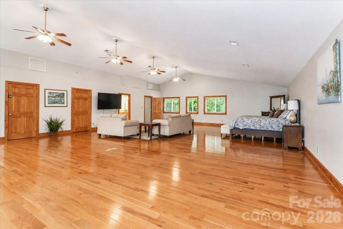 113 Tinker Place Property Photo 23