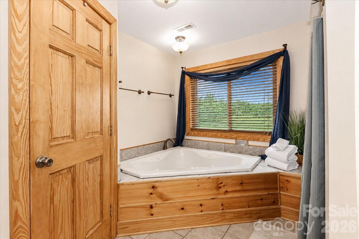 113 Tinker Place Property Photo 25