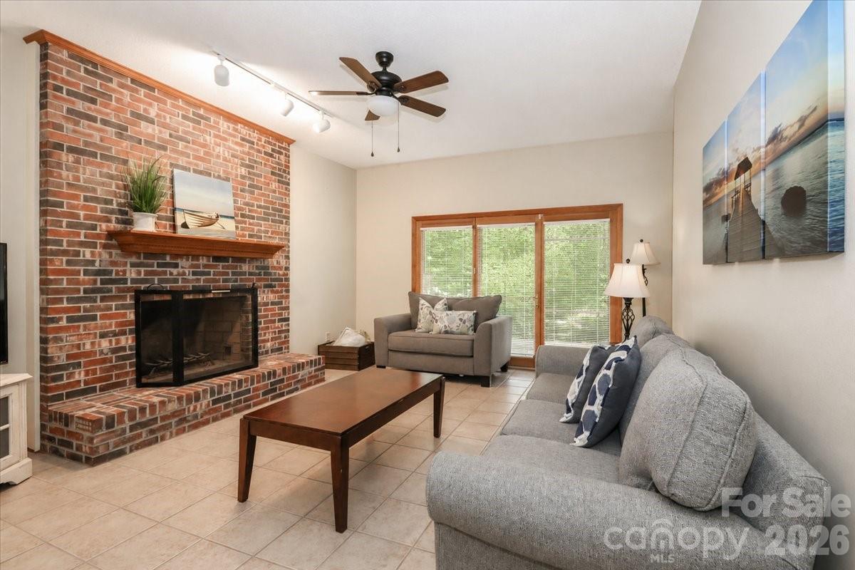 113 Tinker Place Property Photo 31
