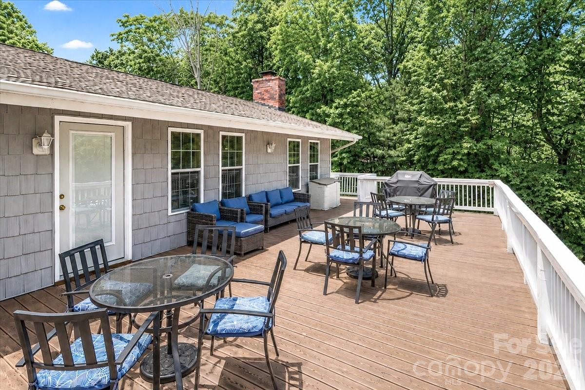 113 Tinker Place Property Photo 37