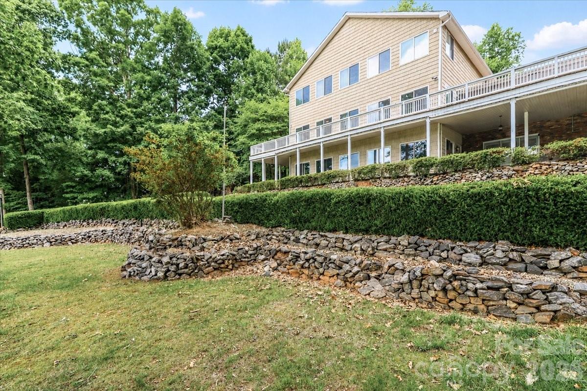 113 Tinker Place Property Photo 38