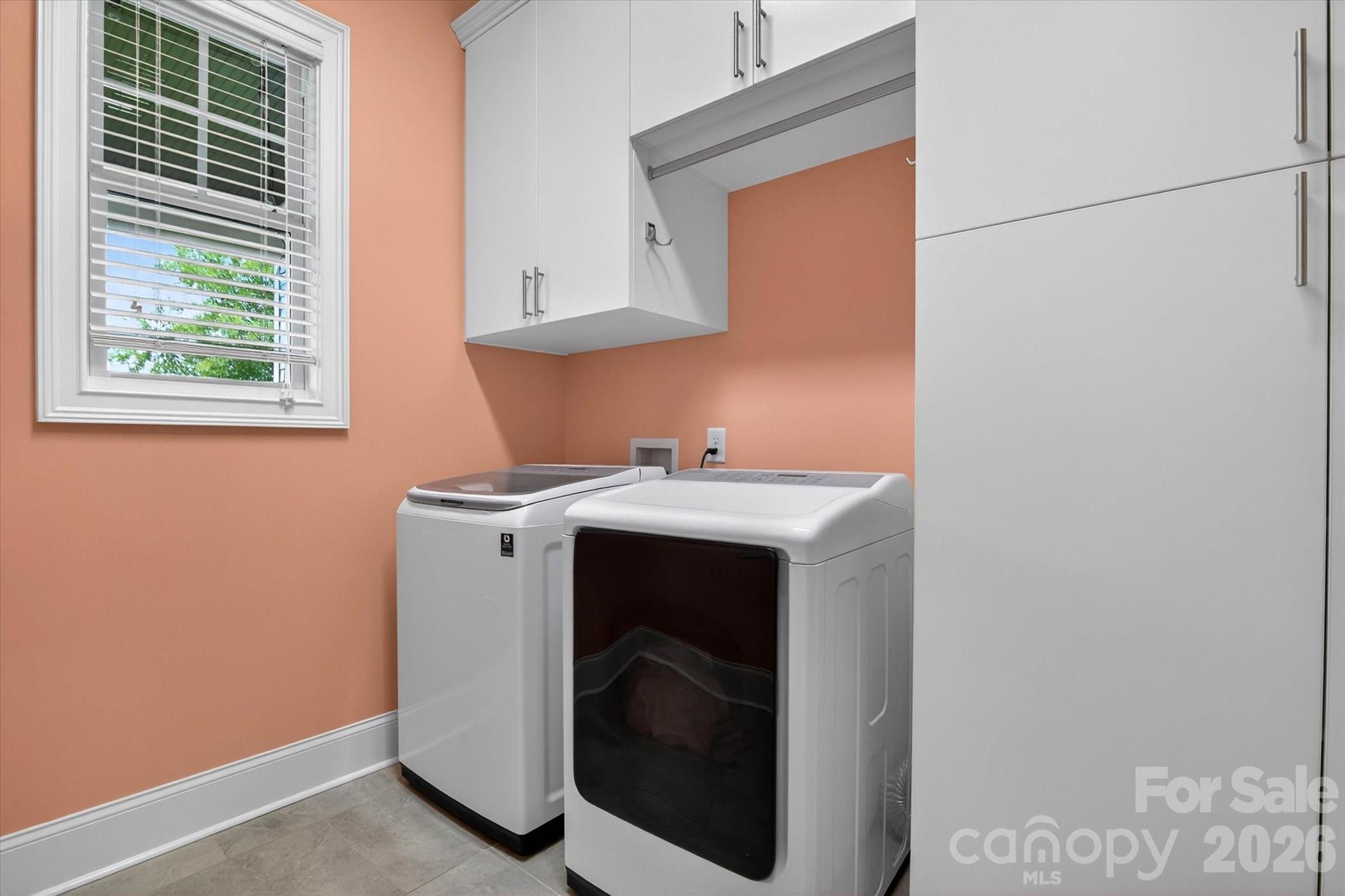 332 Sensibility Circle Property Photo 18