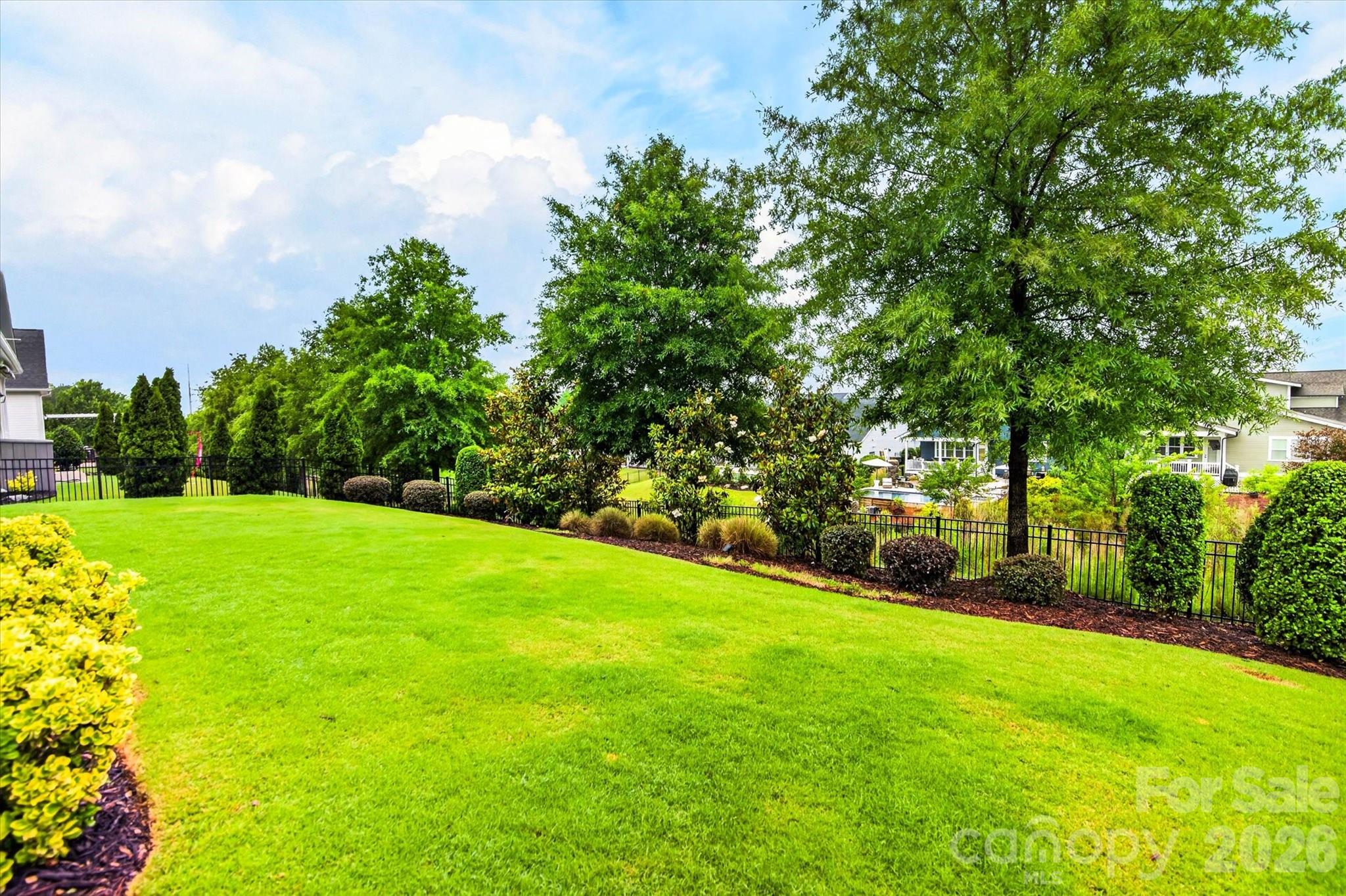 332 Sensibility Circle Property Photo 41