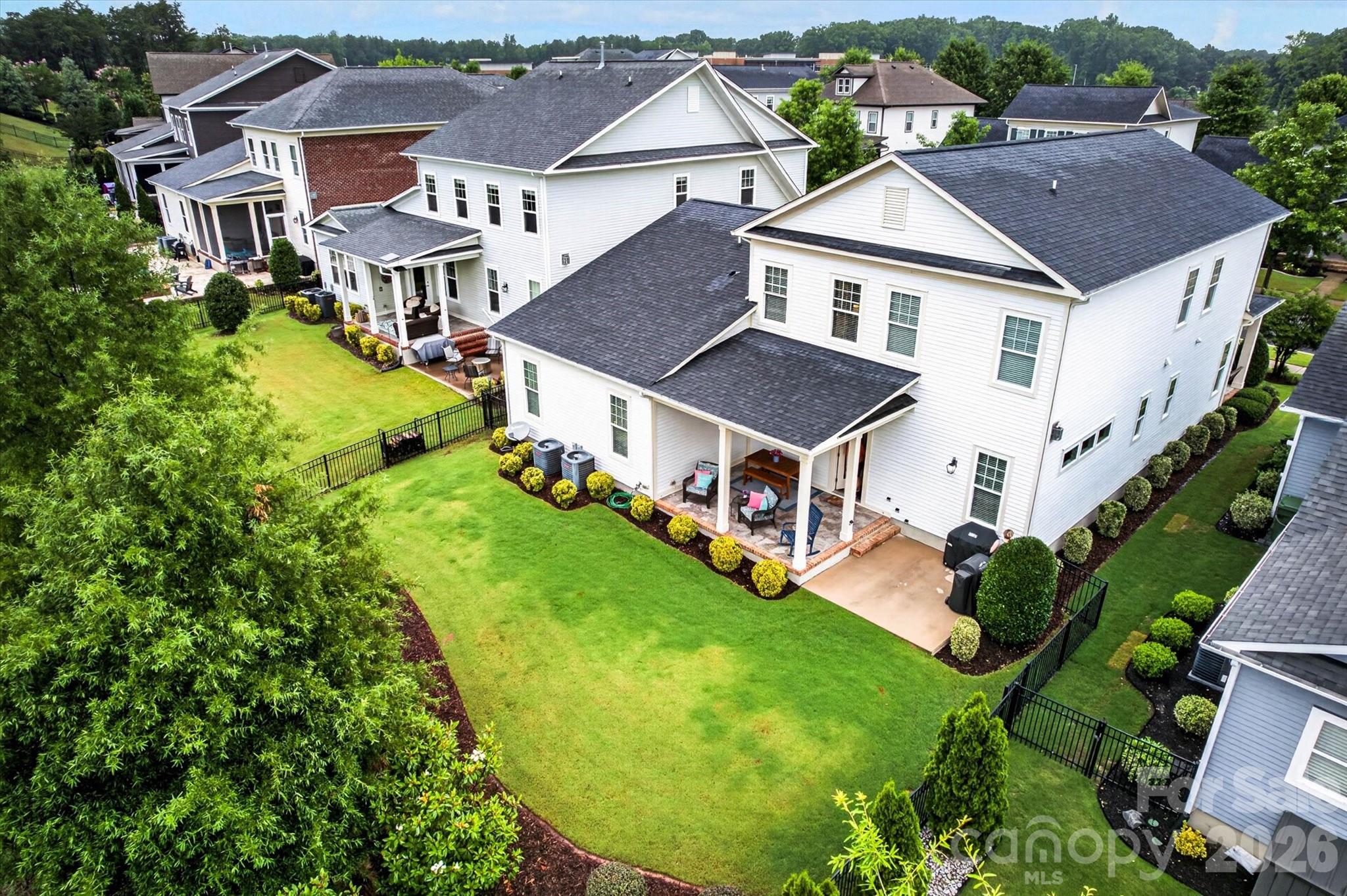 332 Sensibility Circle Property Photo 43