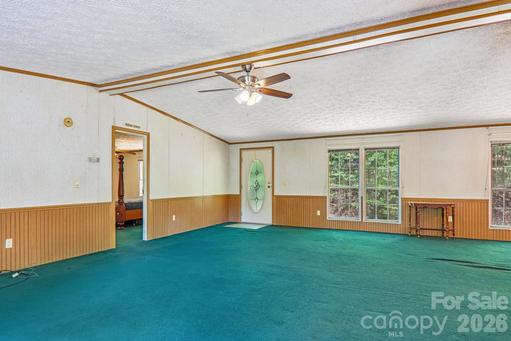 125 Cove Creek Drive Property Photo 13