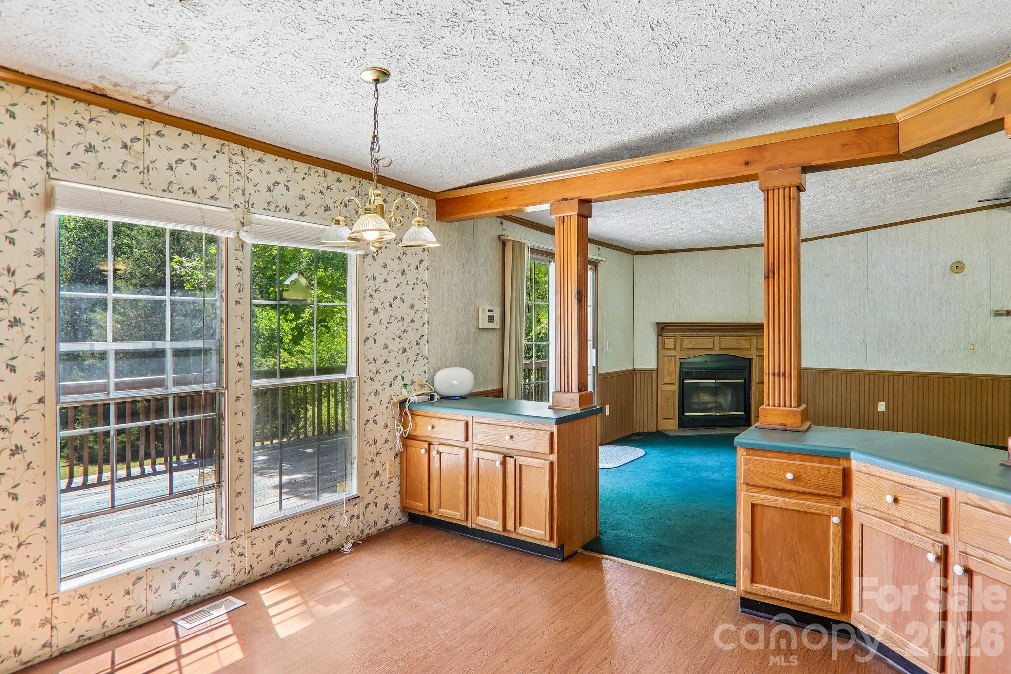 125 Cove Creek Drive Property Photo 20