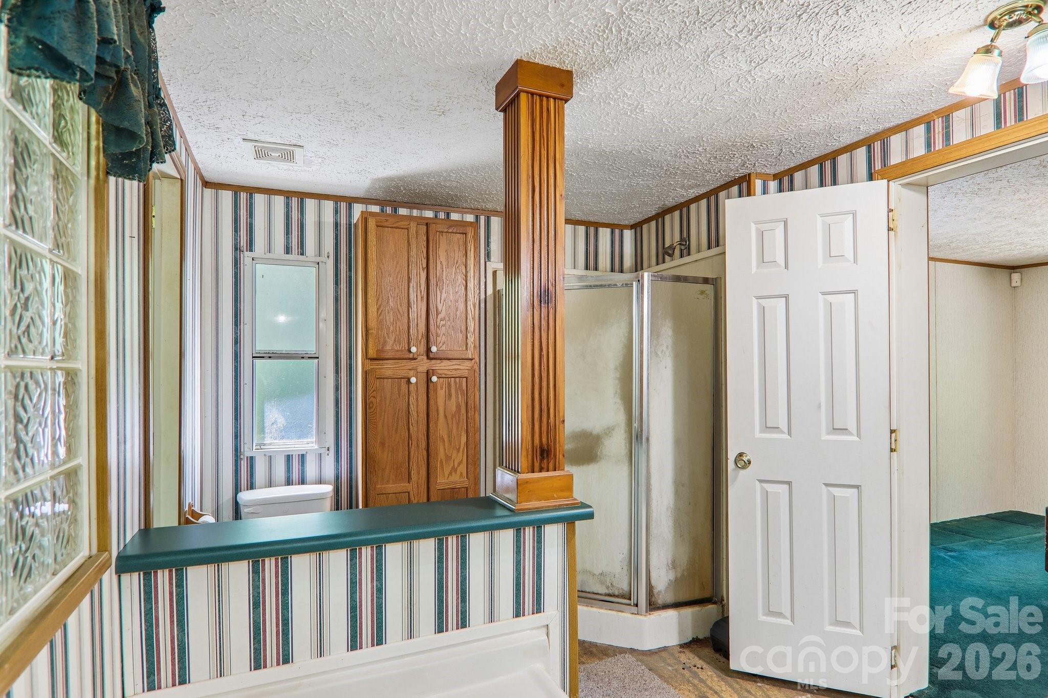 125 Cove Creek Drive Property Photo 37
