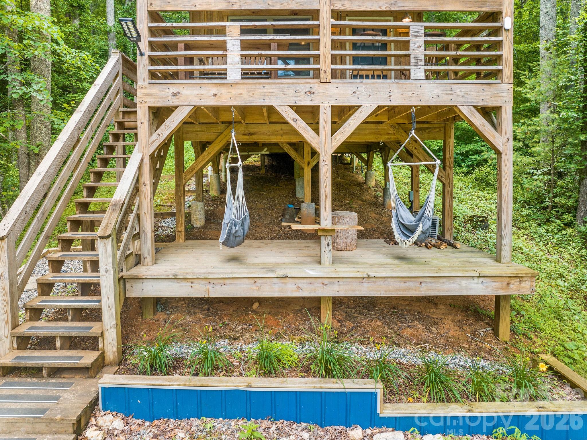 2504 Upper Paw Paw Road Property Photo 7