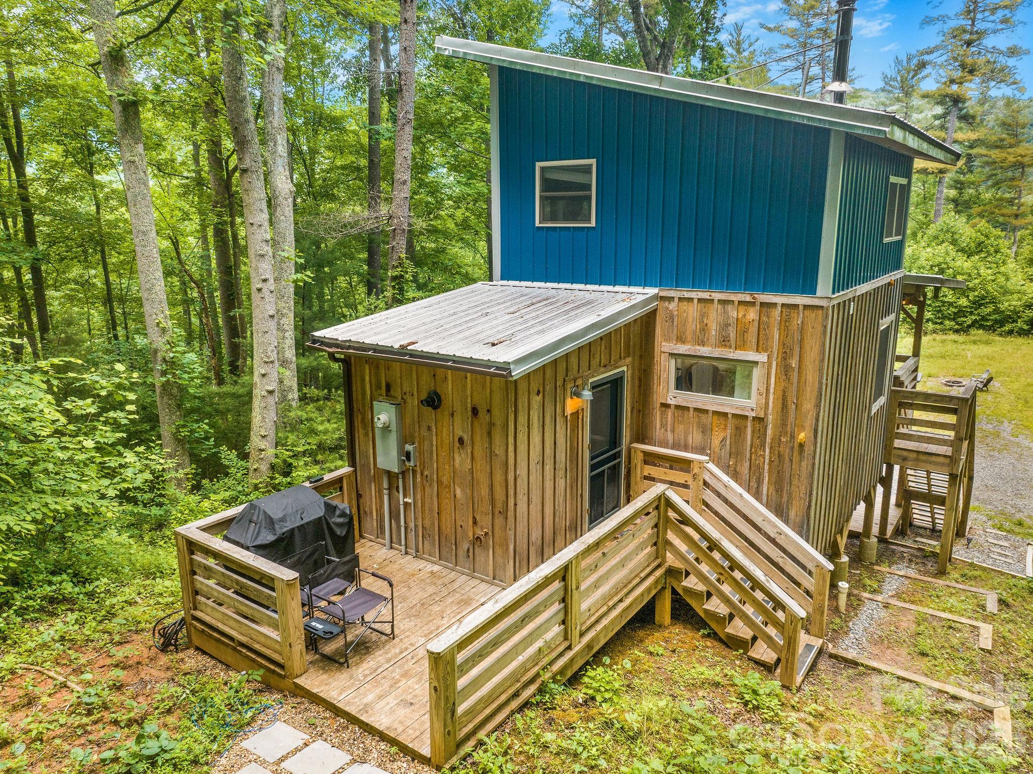 2504 Upper Paw Paw Road Property Photo 8