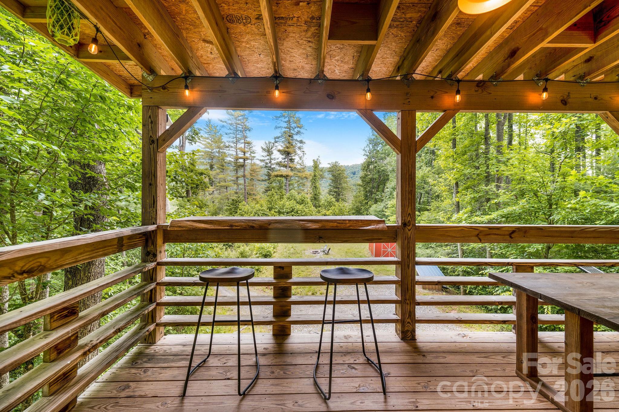2504 Upper Paw Paw Road Property Photo 10