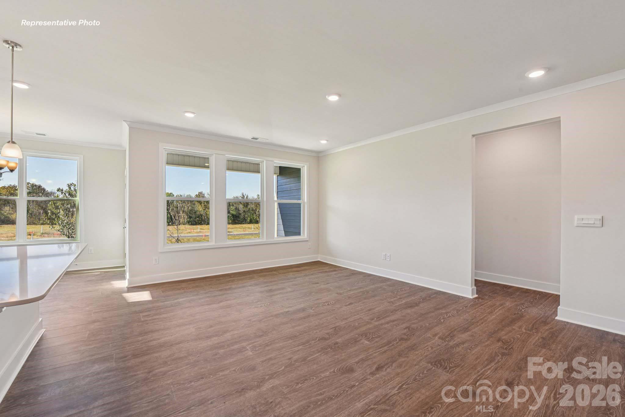 3265 Oberon Street Property Photo 11