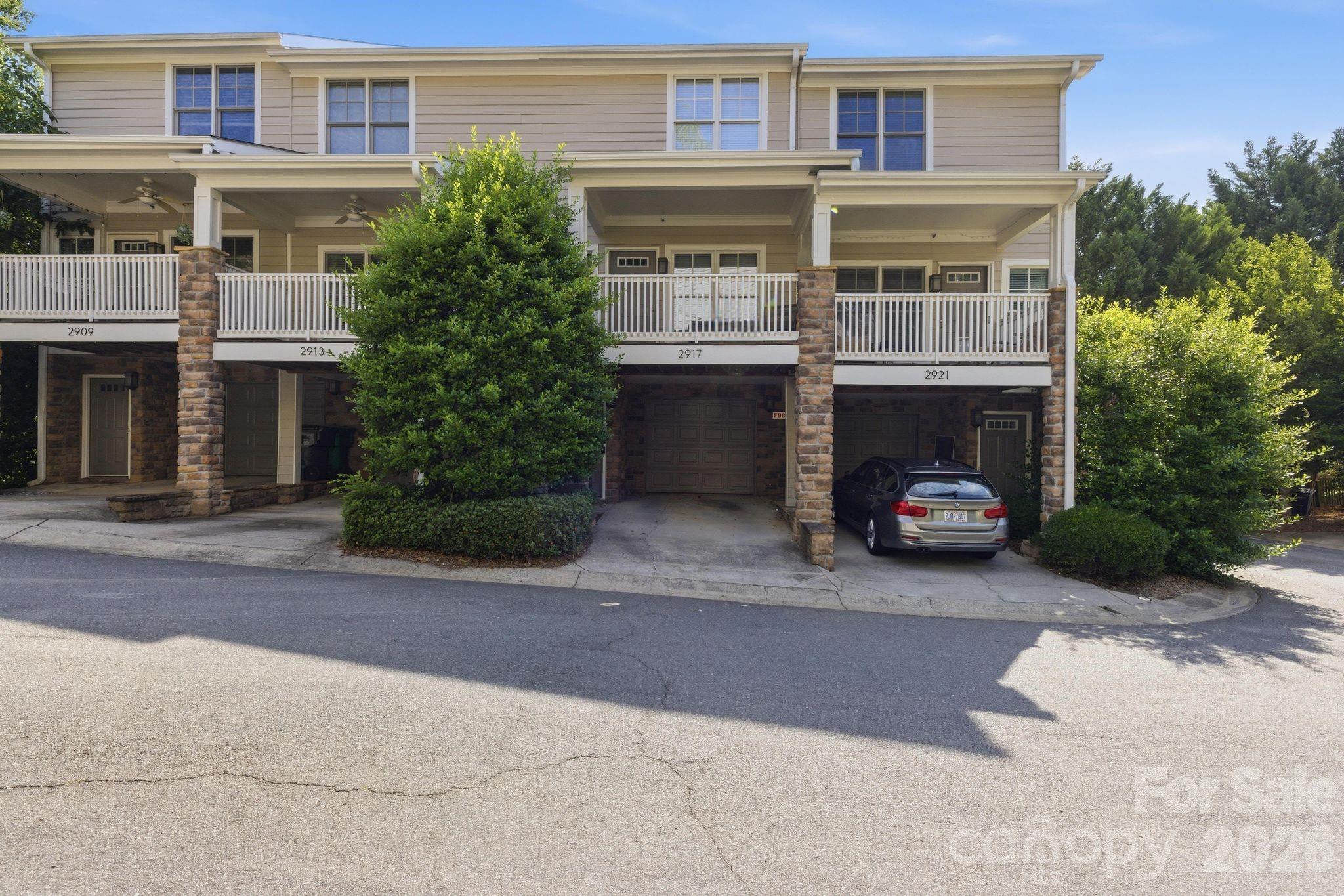 2917 Craftsman Lane Property Photo 1