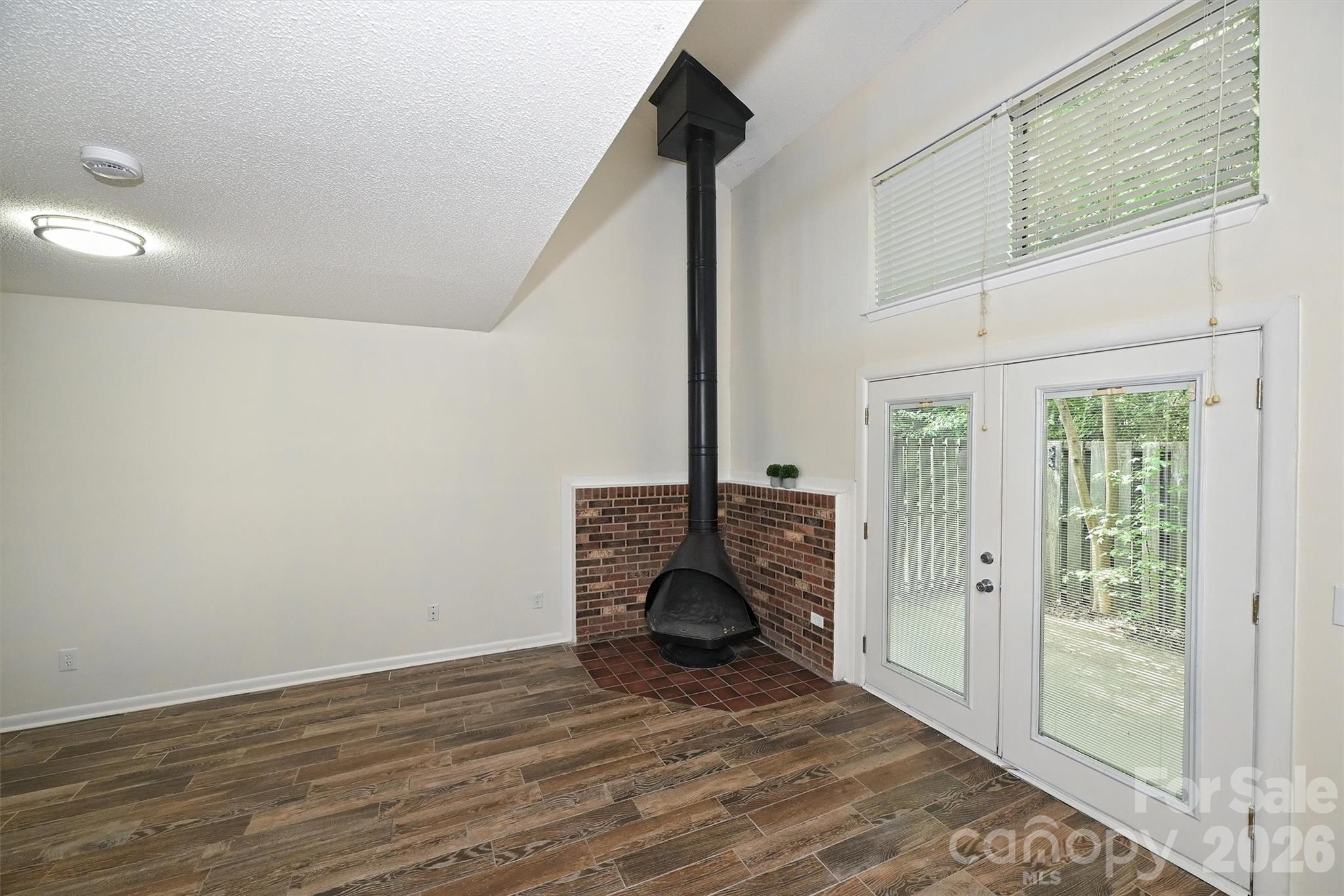 3131 Heathstead Place Property Photo 7