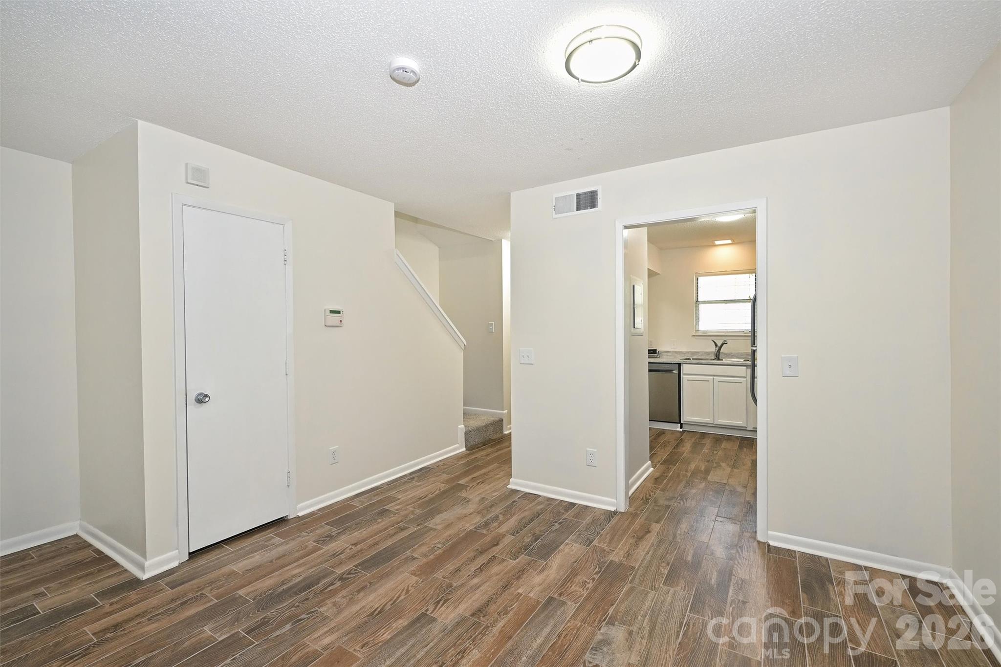 3131 Heathstead Place Property Photo 12