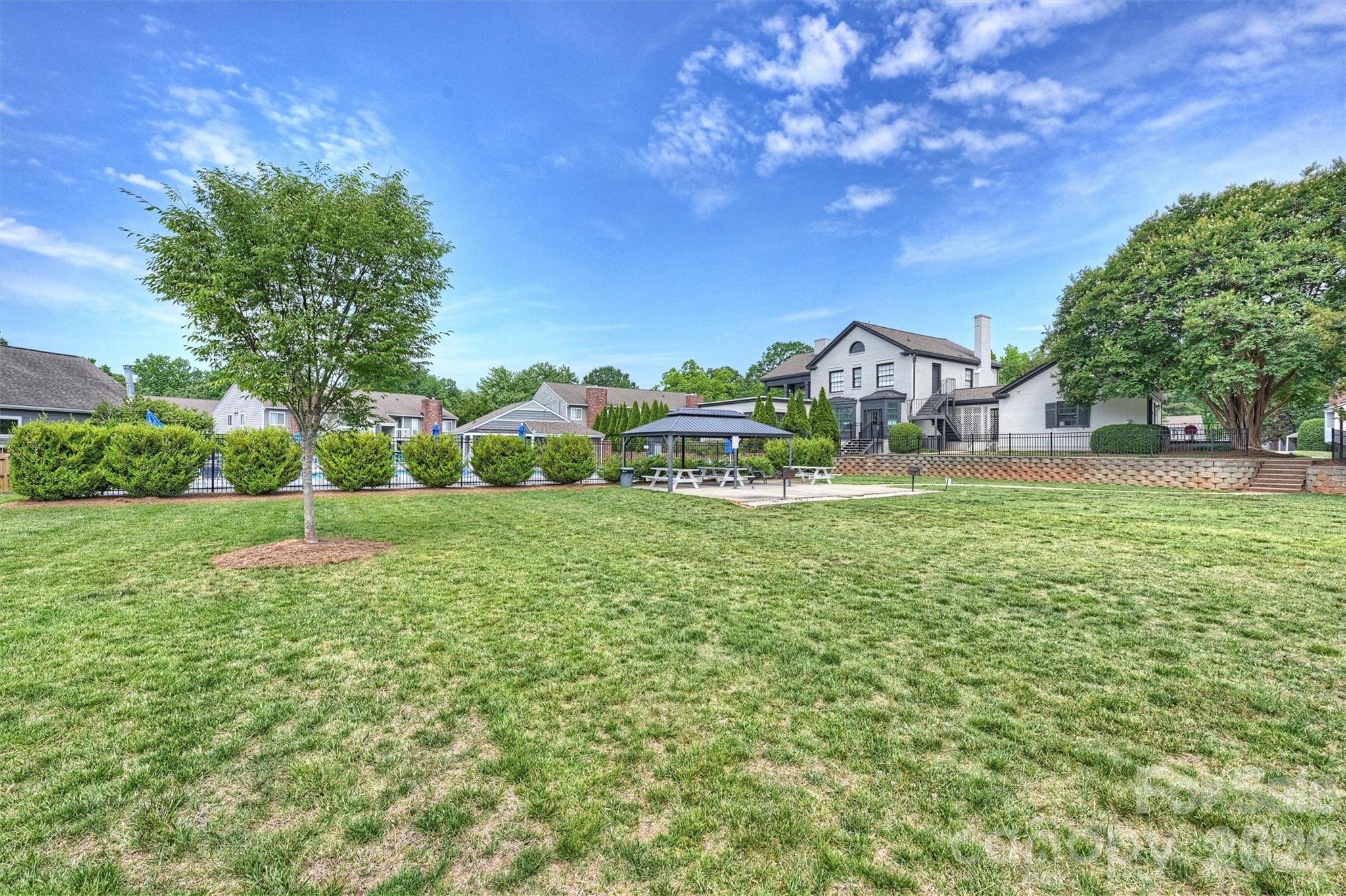 3131 Heathstead Place Property Photo 43