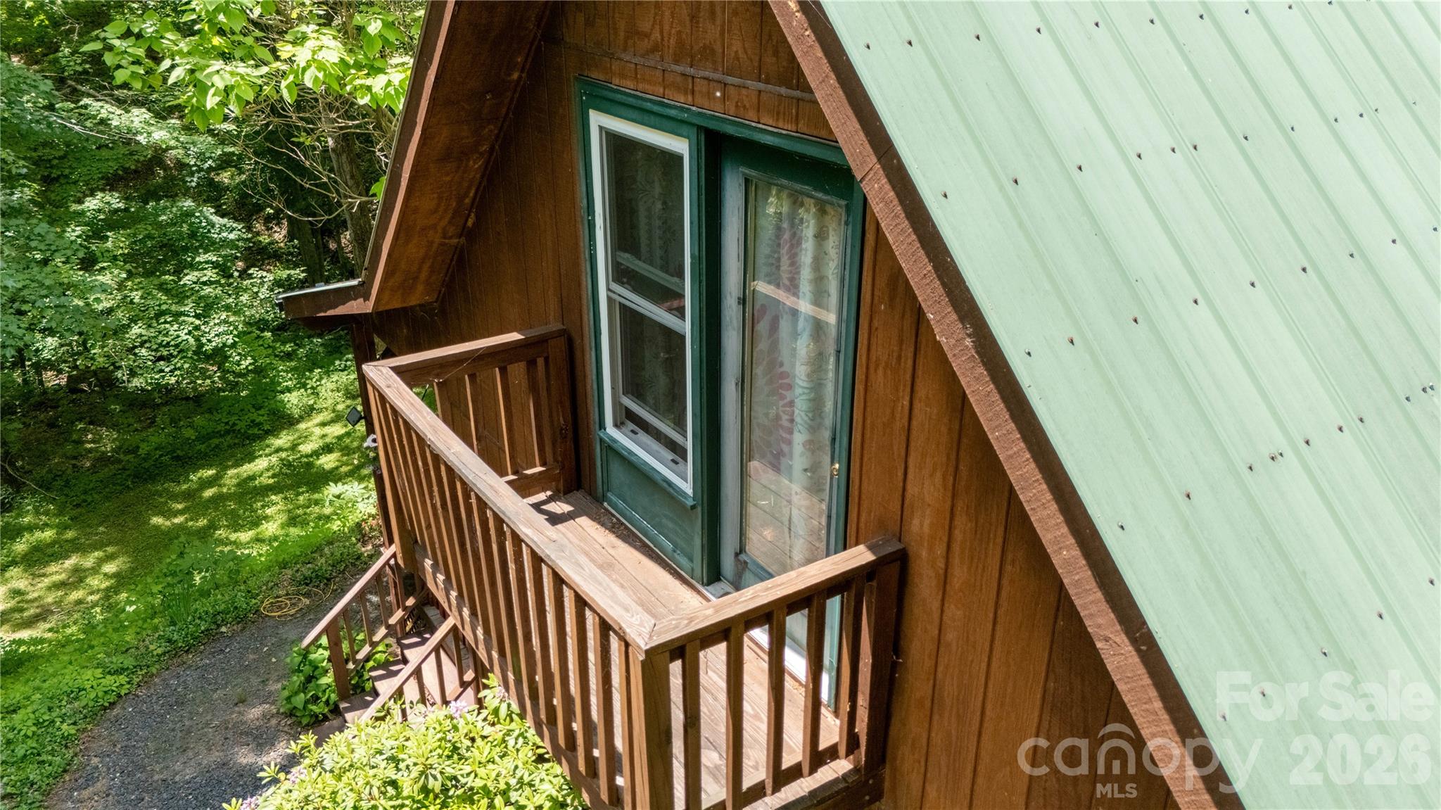 8 Westward Way Property Photo 4