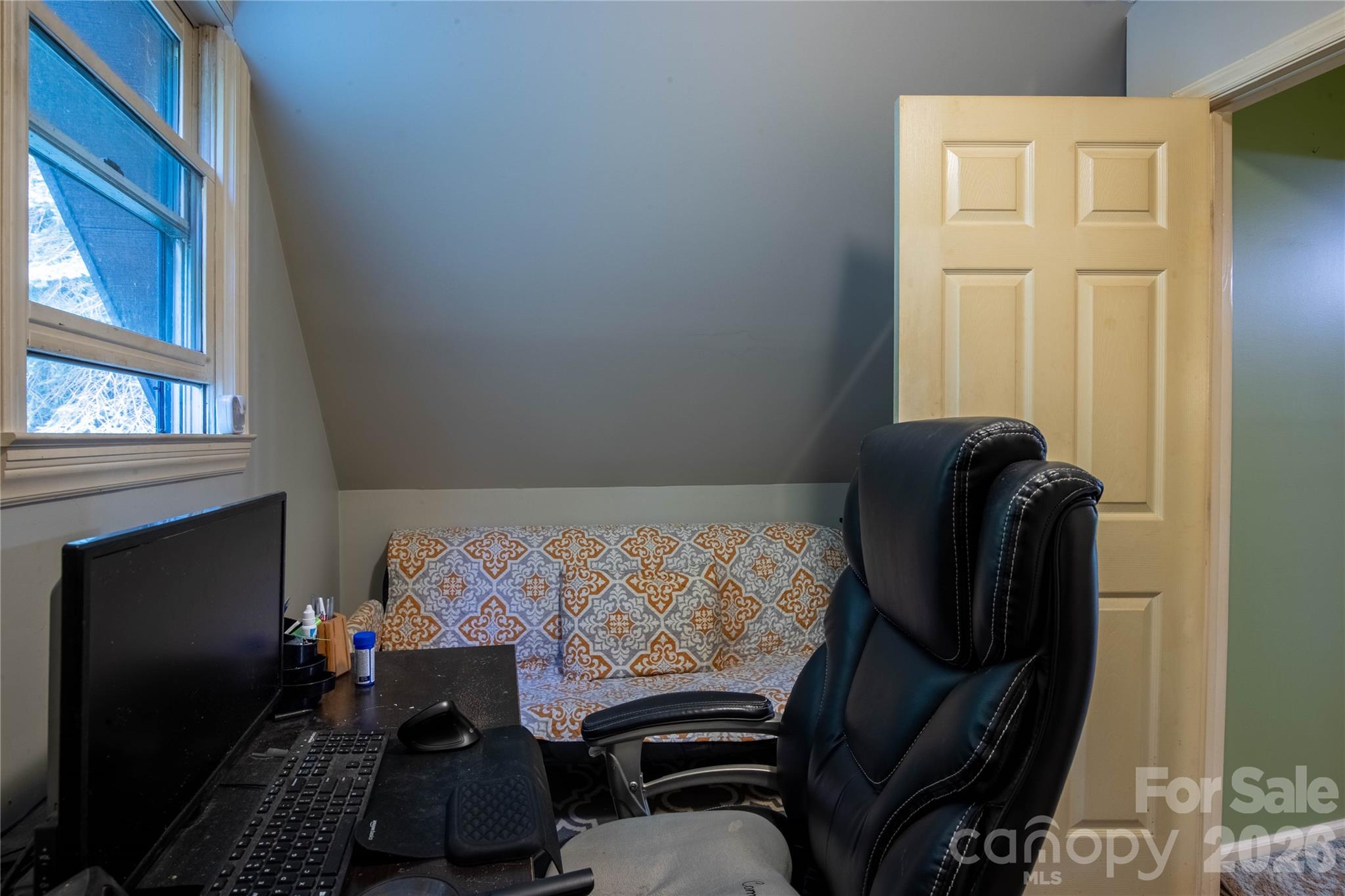 8 Westward Way Property Photo 34