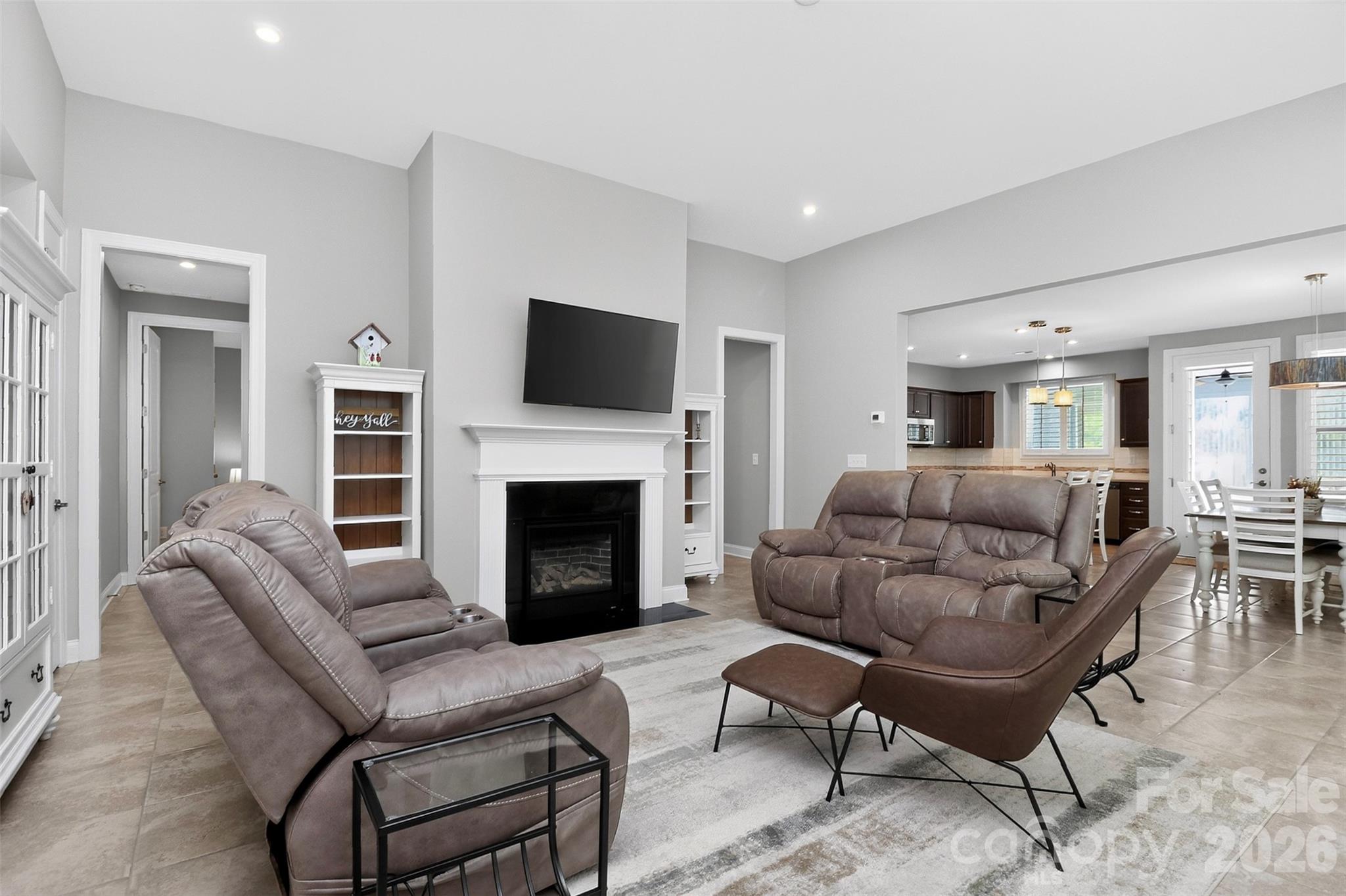4122 Moxie Way Property Photo 4