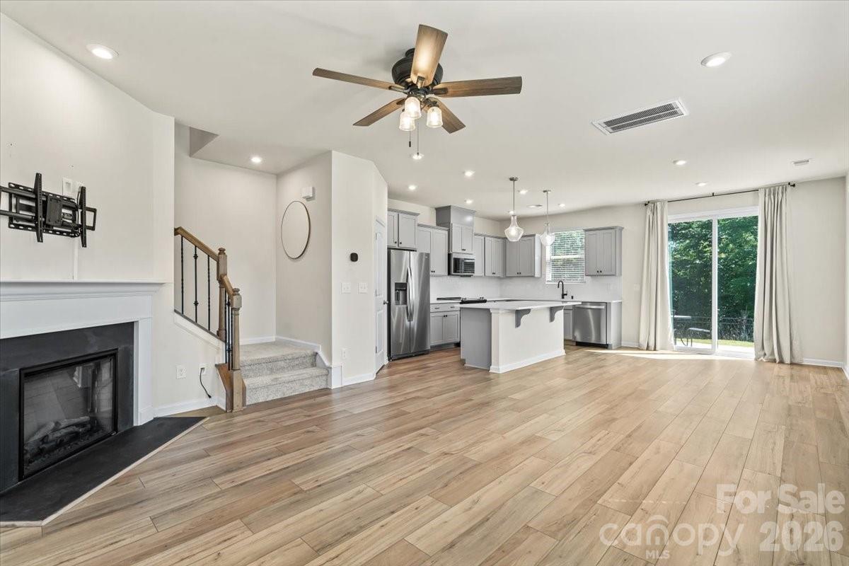 4529 Iron Oak Lane Property Photo 8