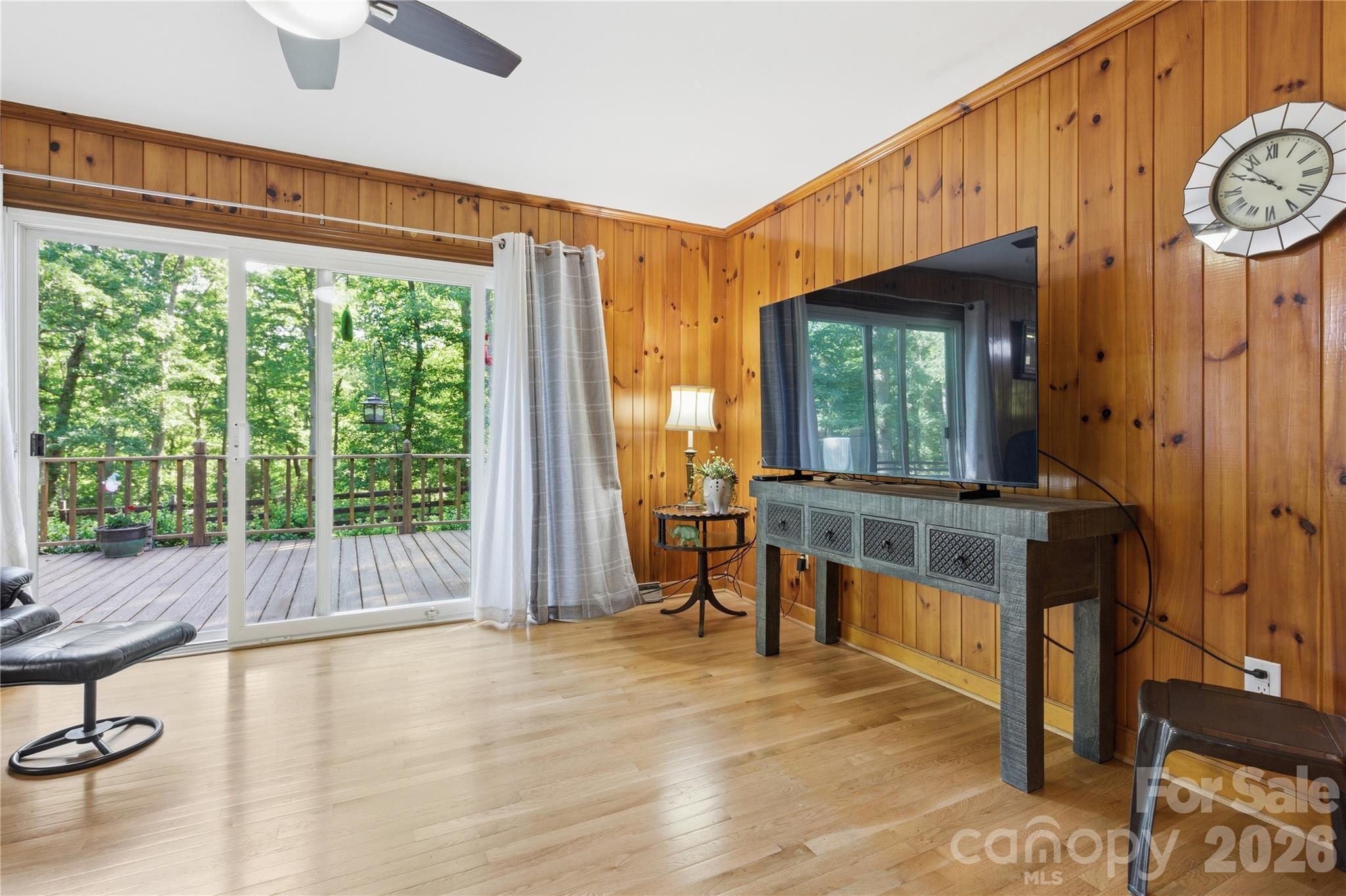 4411 Us 221 Highway Property Photo 7