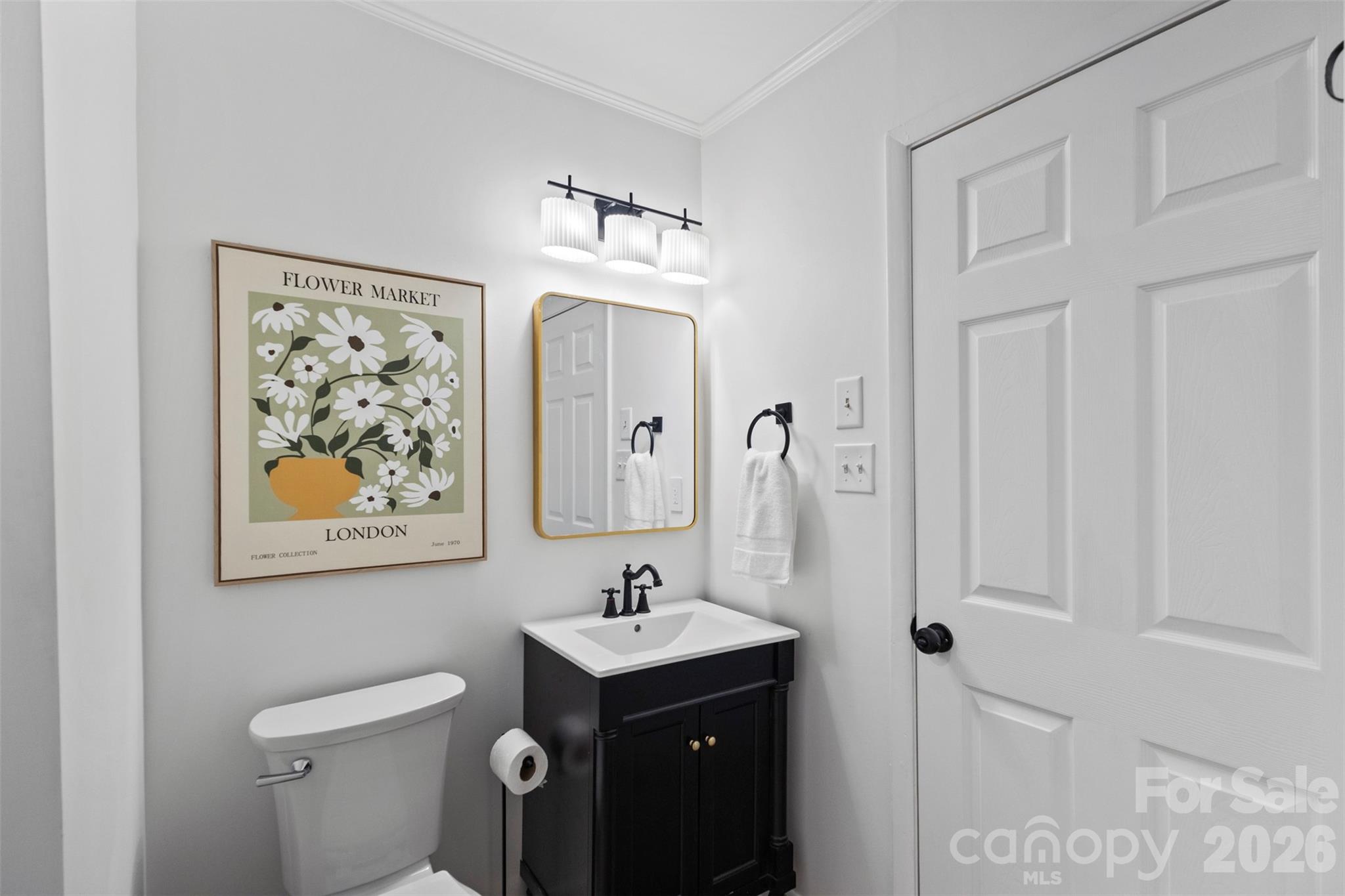 3840 Colebrook Road Property Photo 9