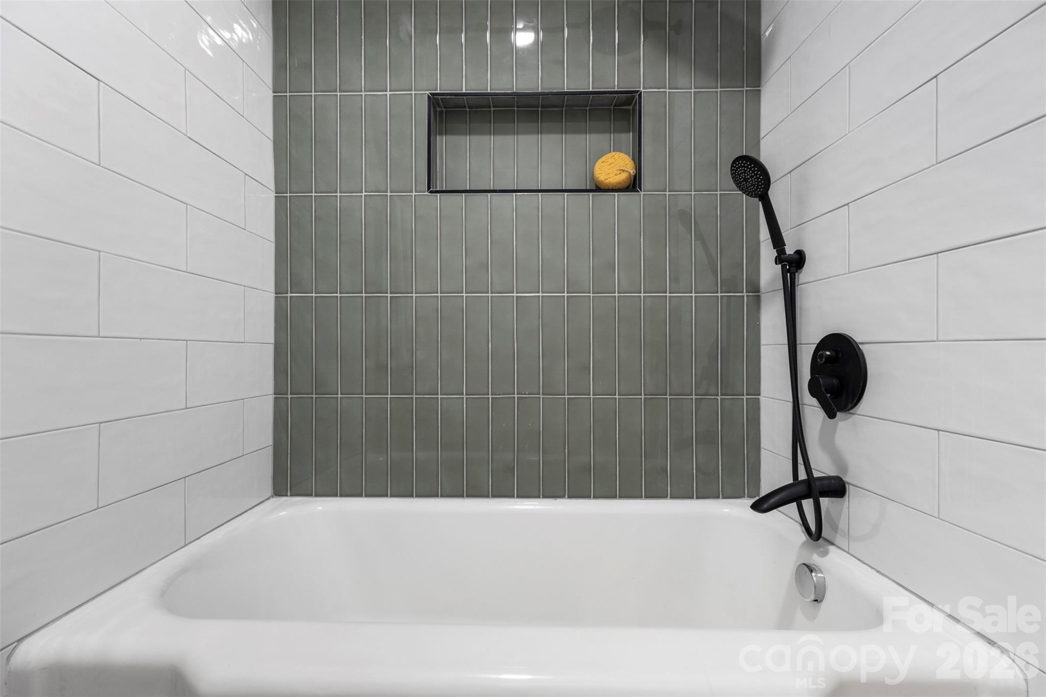 3840 Colebrook Road Property Photo 11