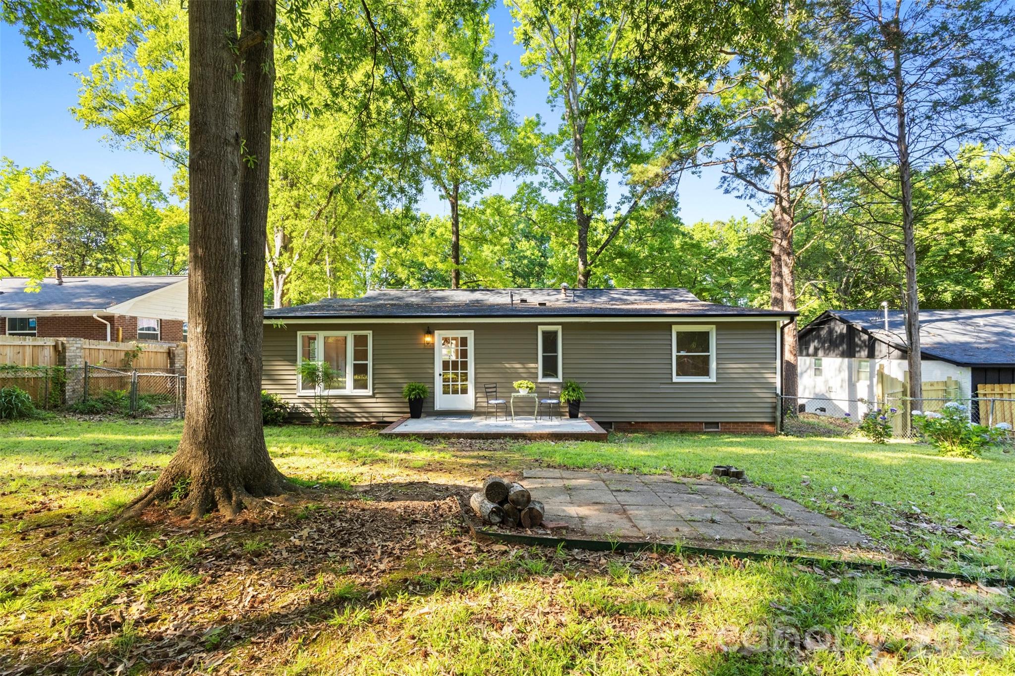 3840 Colebrook Road Property Photo 34