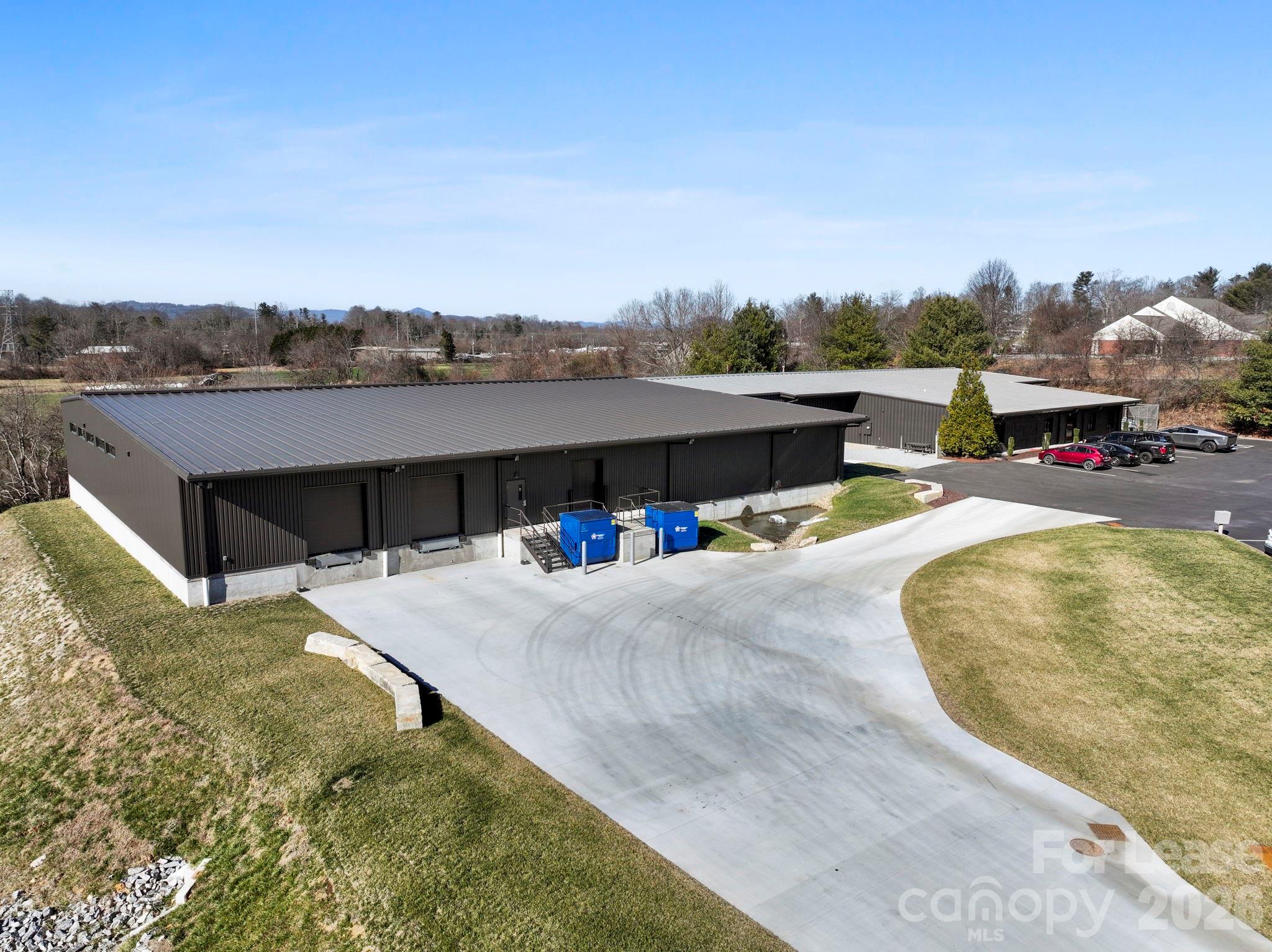 110 Commercial Boulevard Property Photo 1