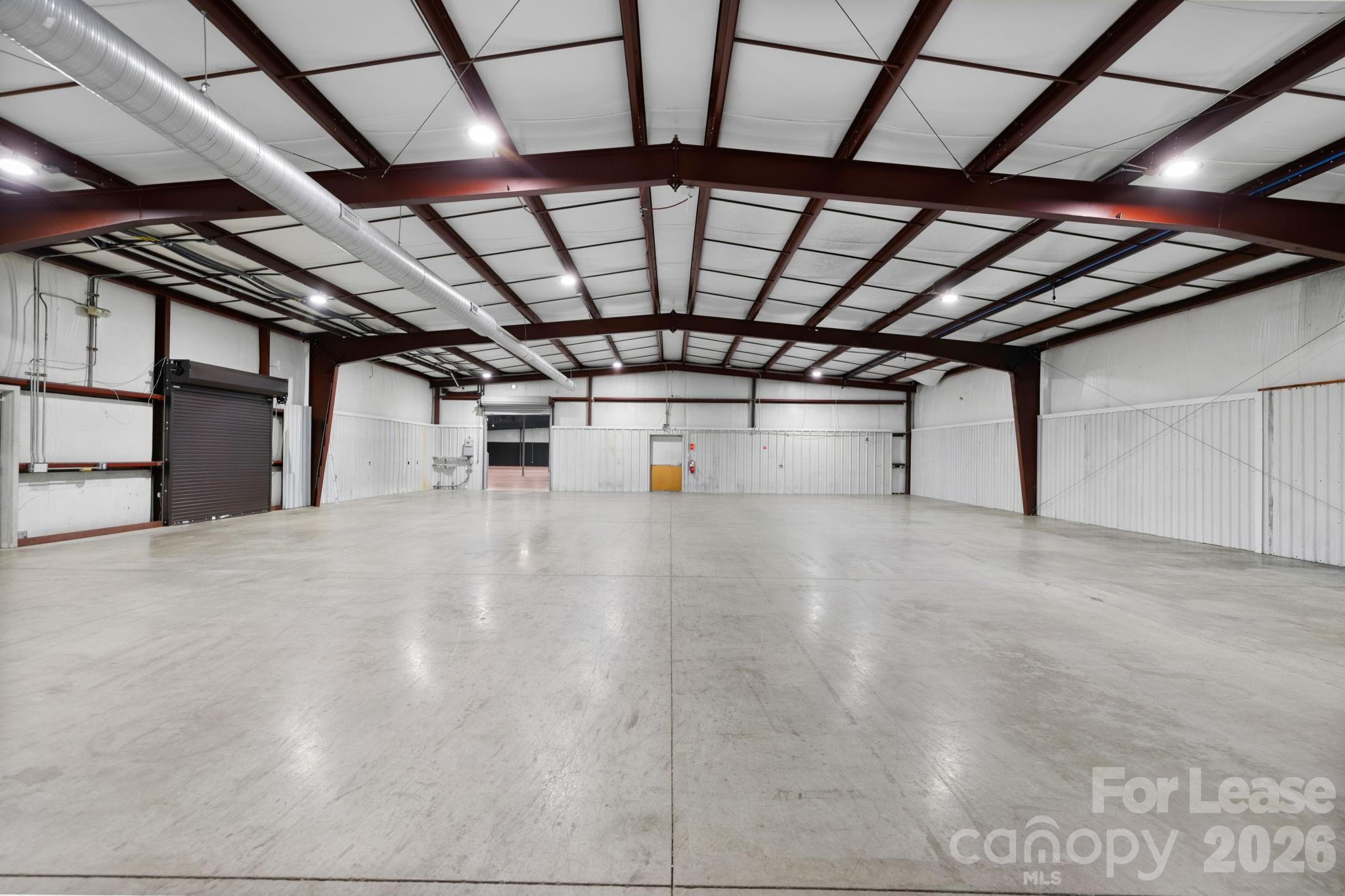 110 Commercial Boulevard Property Photo 32