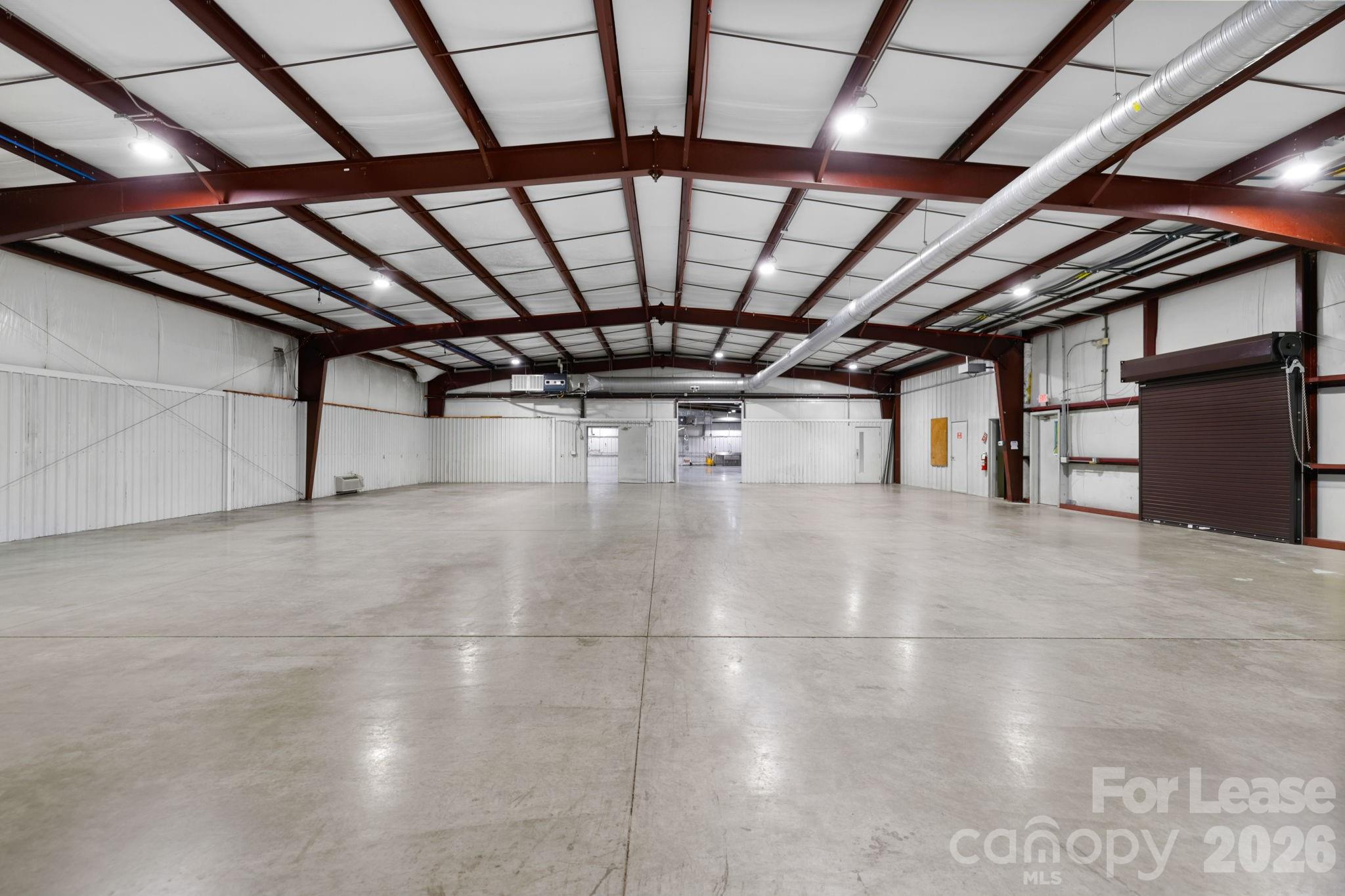110 Commercial Boulevard Property Photo 33