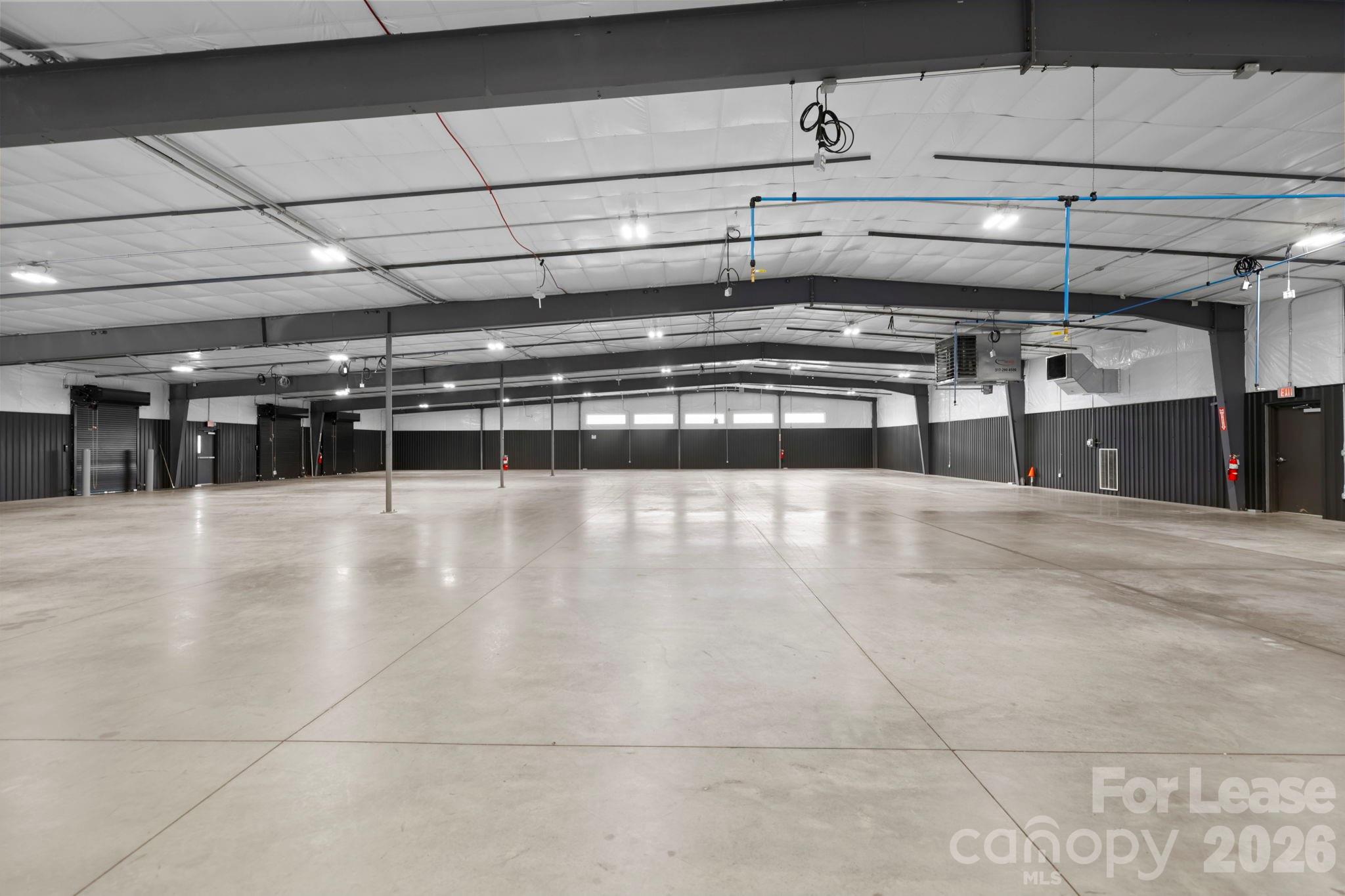 110 Commercial Boulevard Property Photo 35