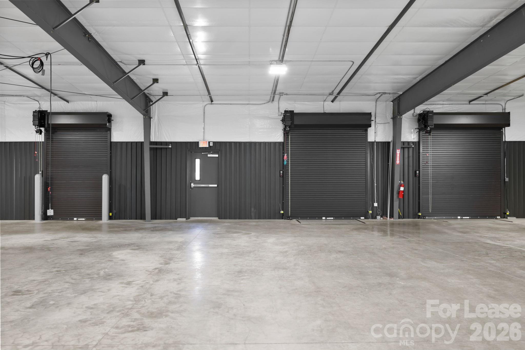 110 Commercial Boulevard Property Photo 38