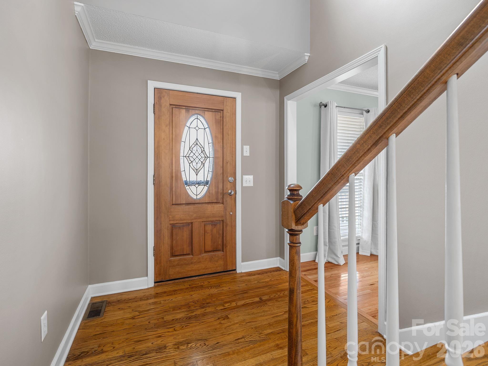 1570 Roddy Road Property Photo 4