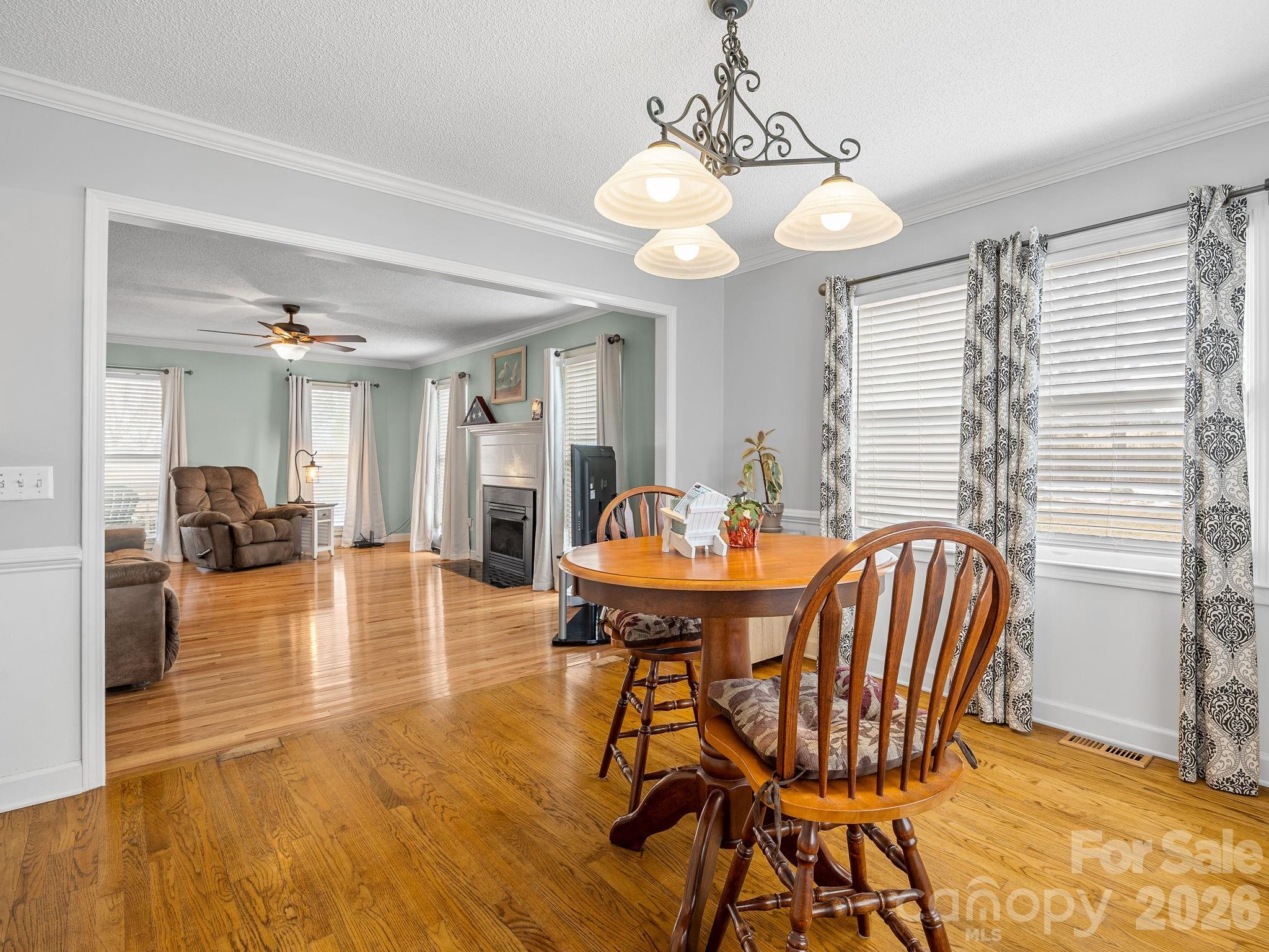 1570 Roddy Road Property Photo 7