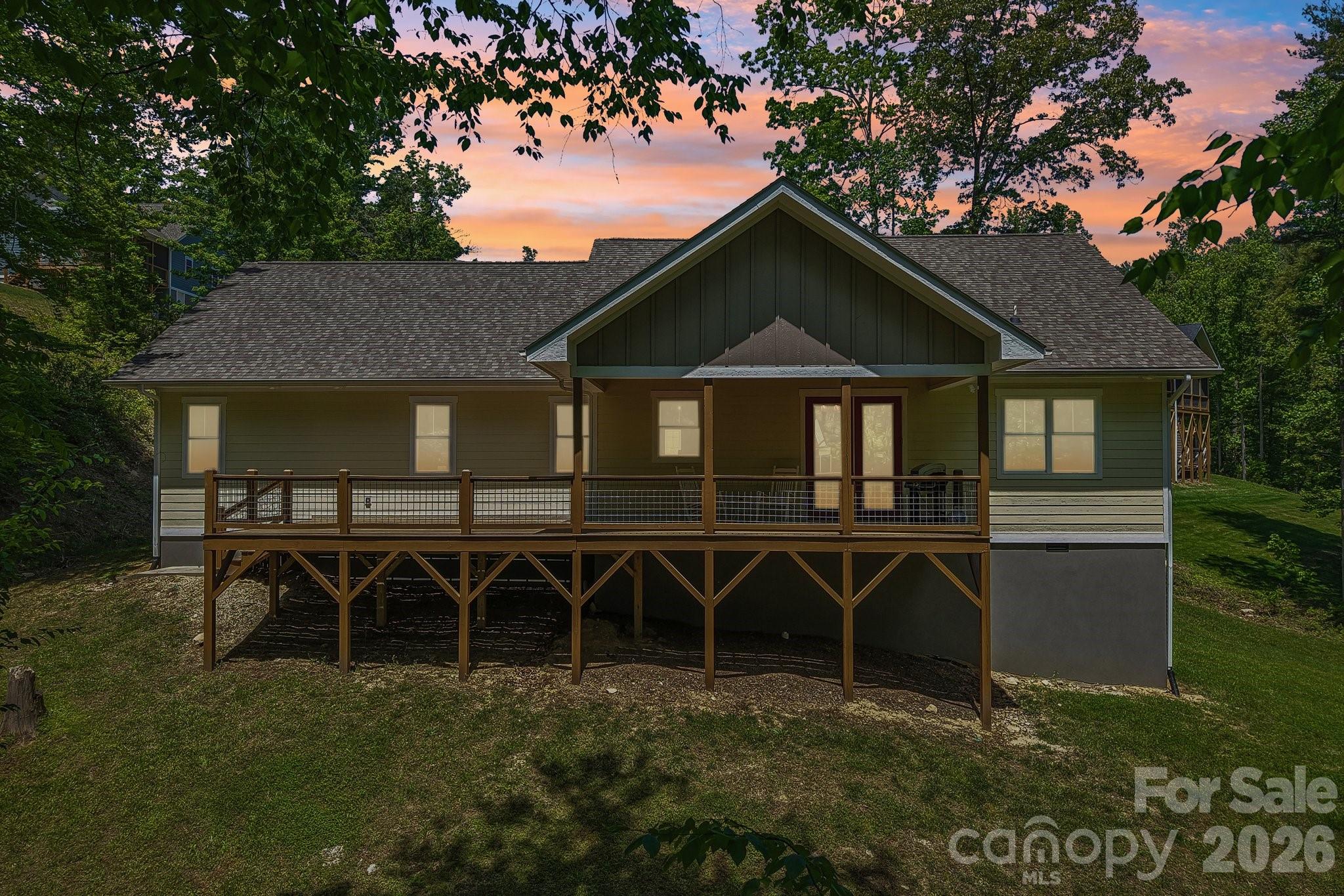 318 Cider Hill Lane Property Photo 3