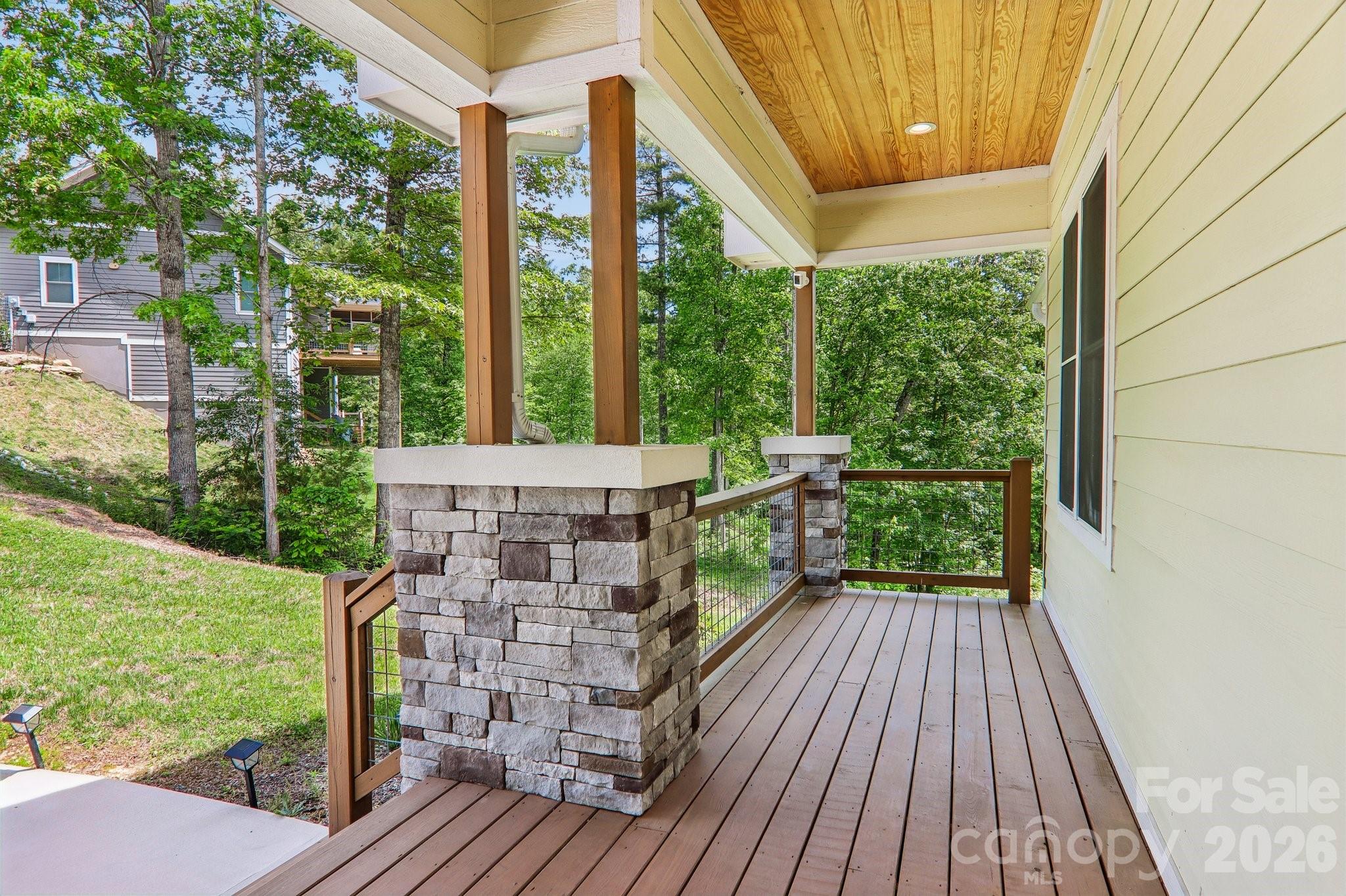 318 Cider Hill Lane Property Photo 7